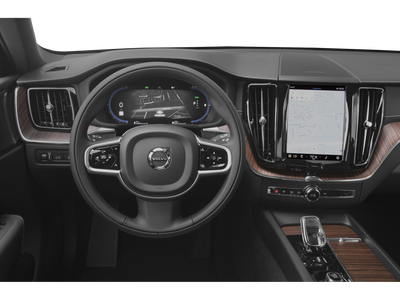 2022 Volvo XC60 Recharge Plug-In Hybrid R-Design