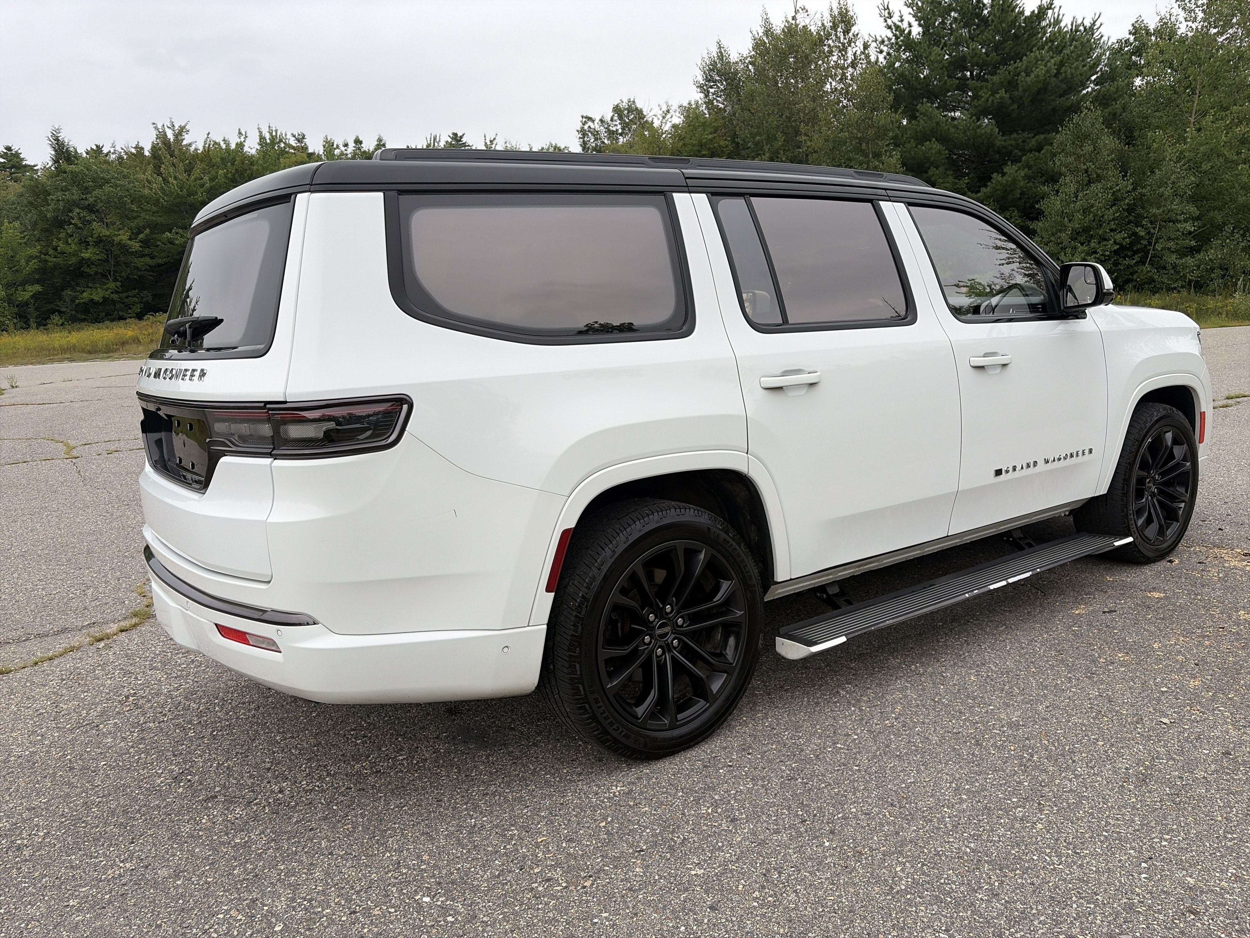 2022 Jeep Grand Wagoneer Series II Obsidian
