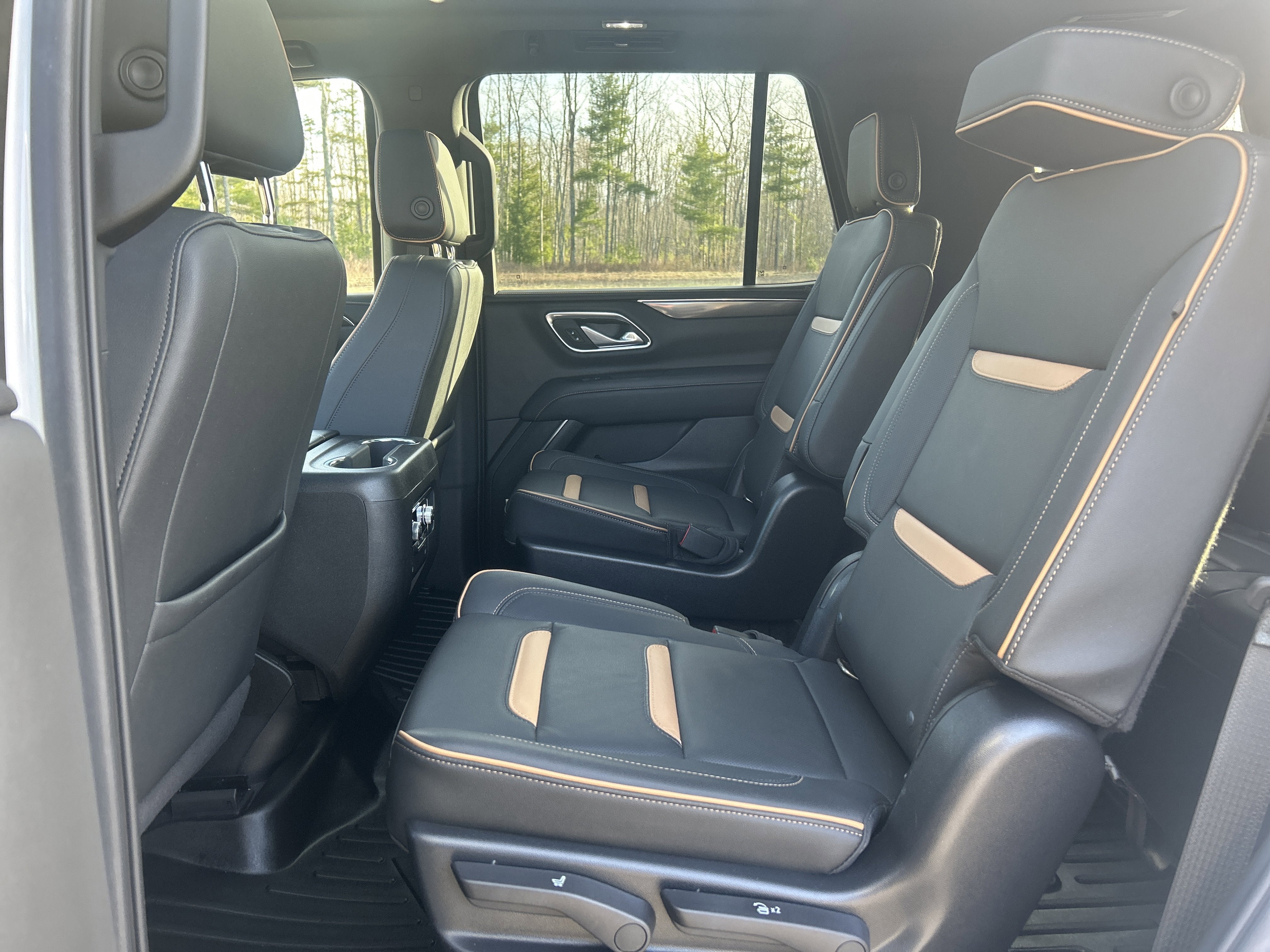 2022 GMC Yukon AT4