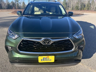 2024 Toyota Highlander LE