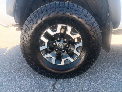 2020 Toyota Tacoma 4WD SR5