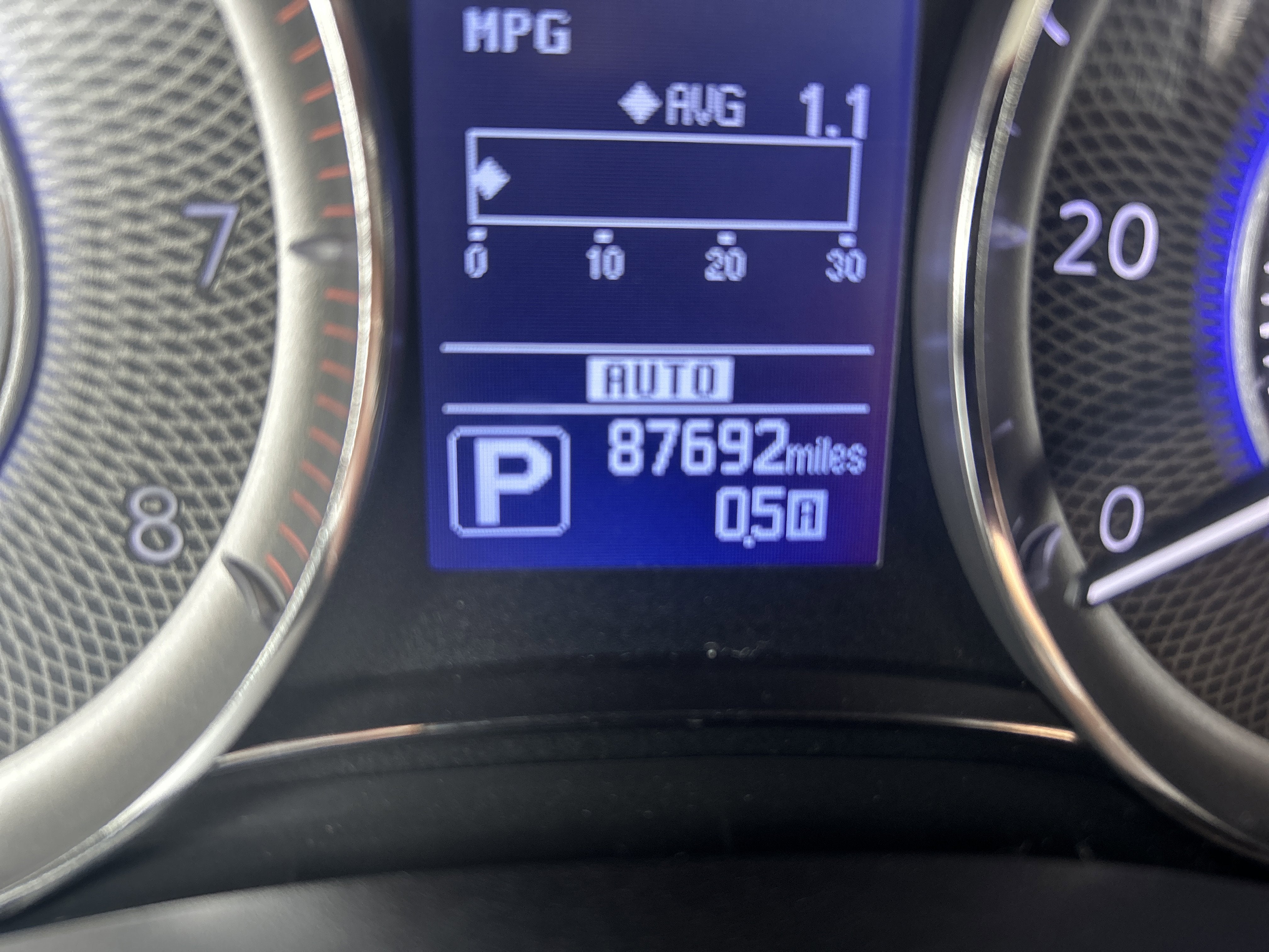 2017 INFINITI QX80 AWD