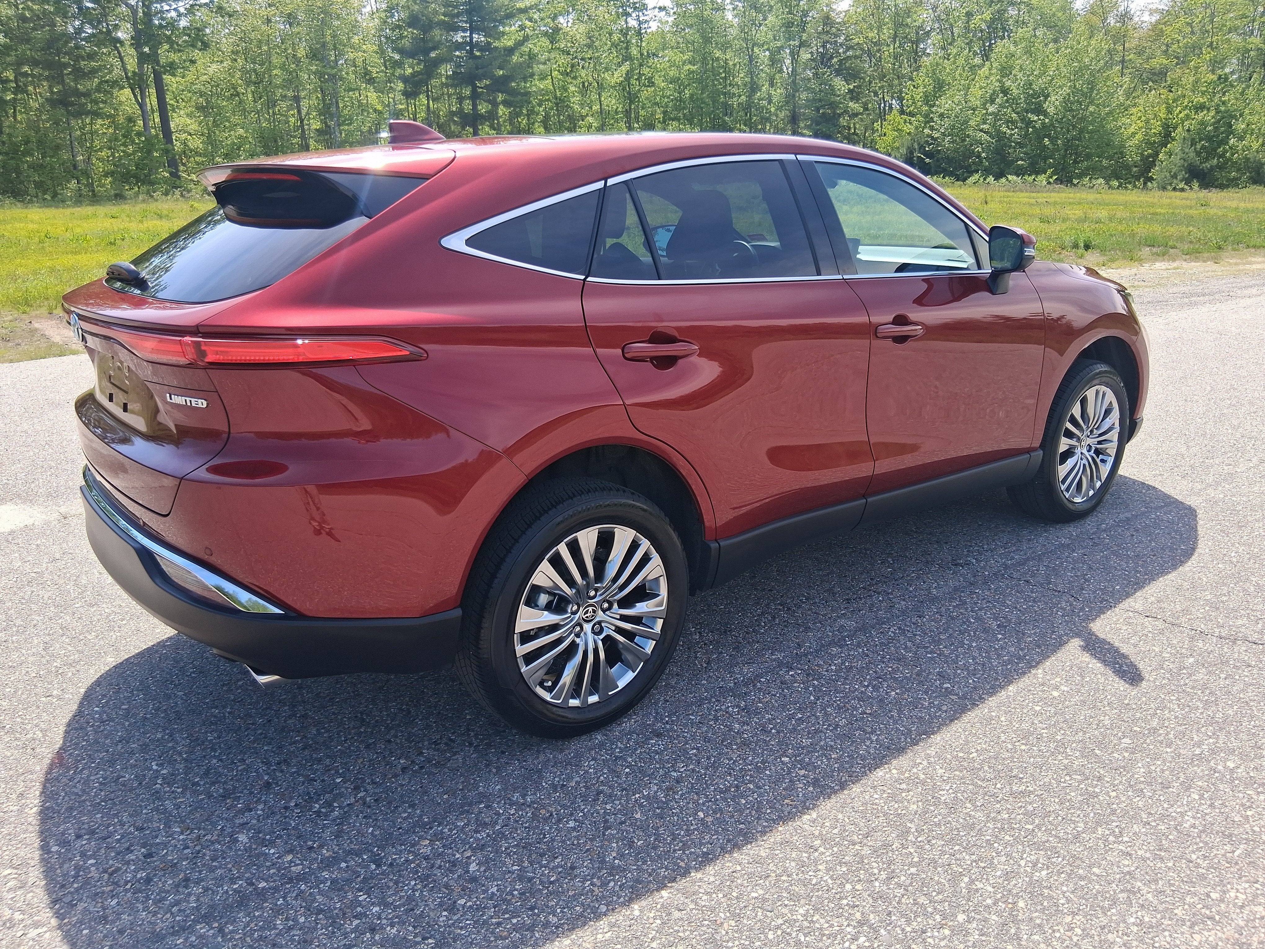 2024 Toyota Venza LE