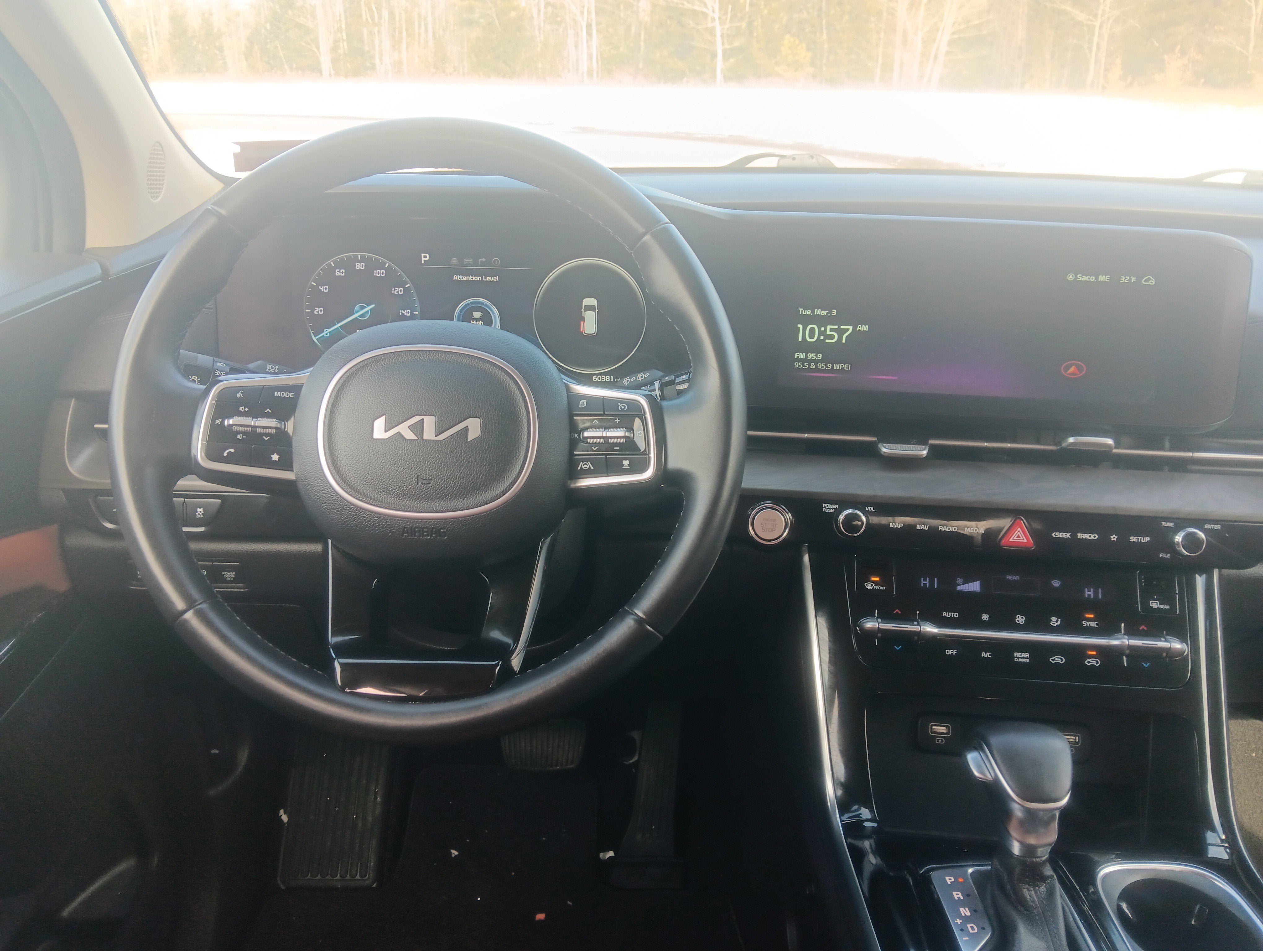 2023 Kia Carnival SX