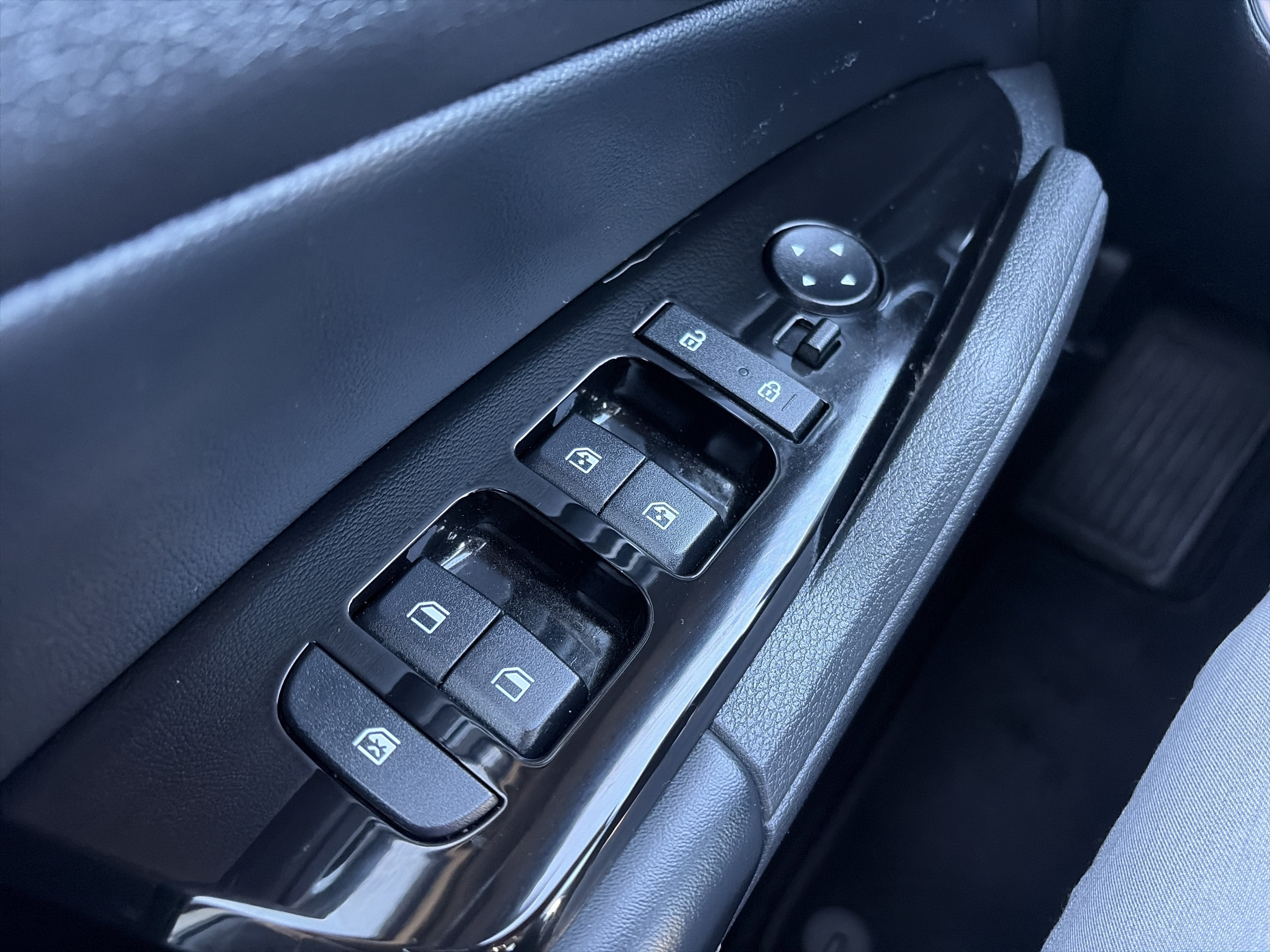 2024 Kia Sportage Plug-In Hybrid X-Line