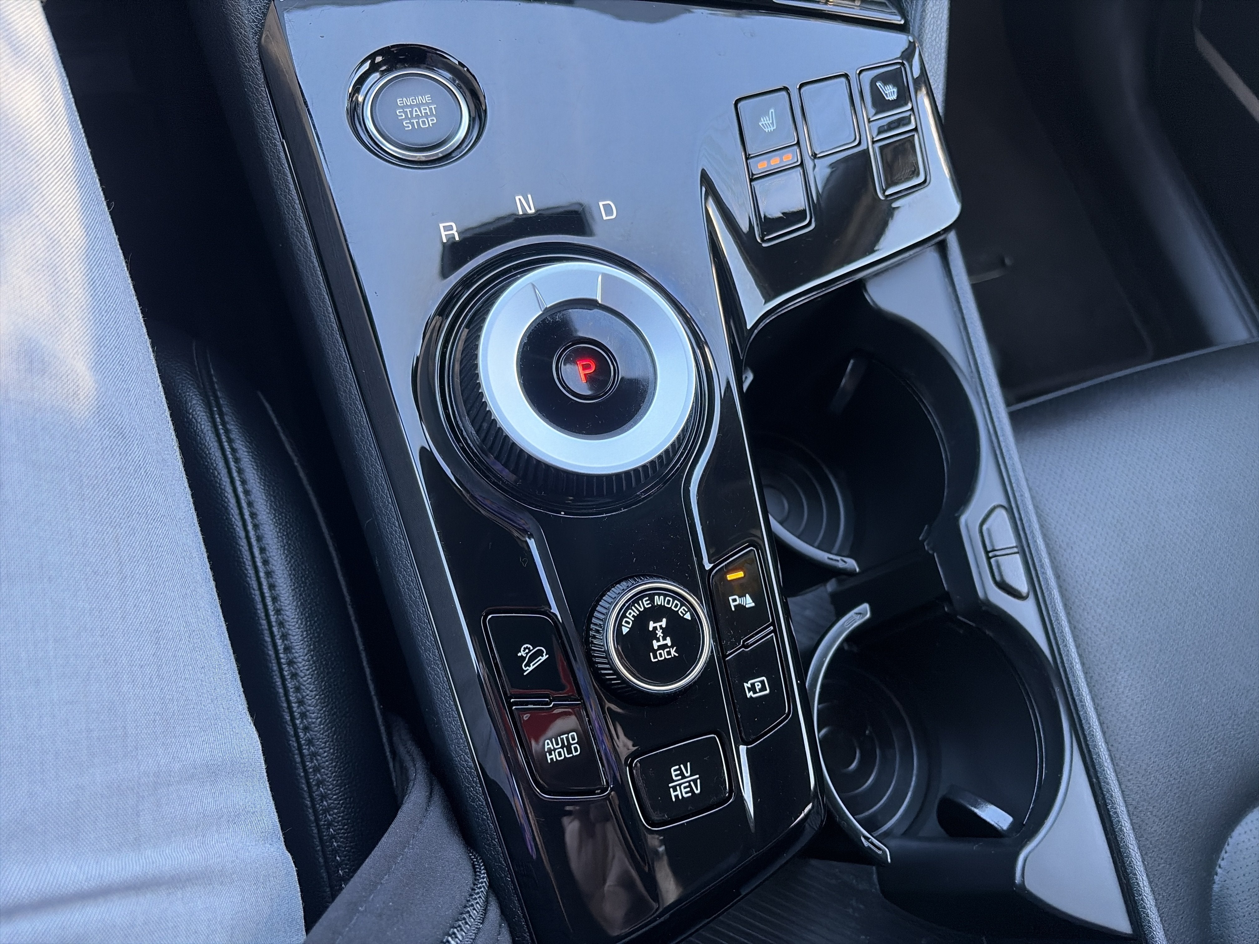 2024 Kia Sportage Plug-In Hybrid X-Line
