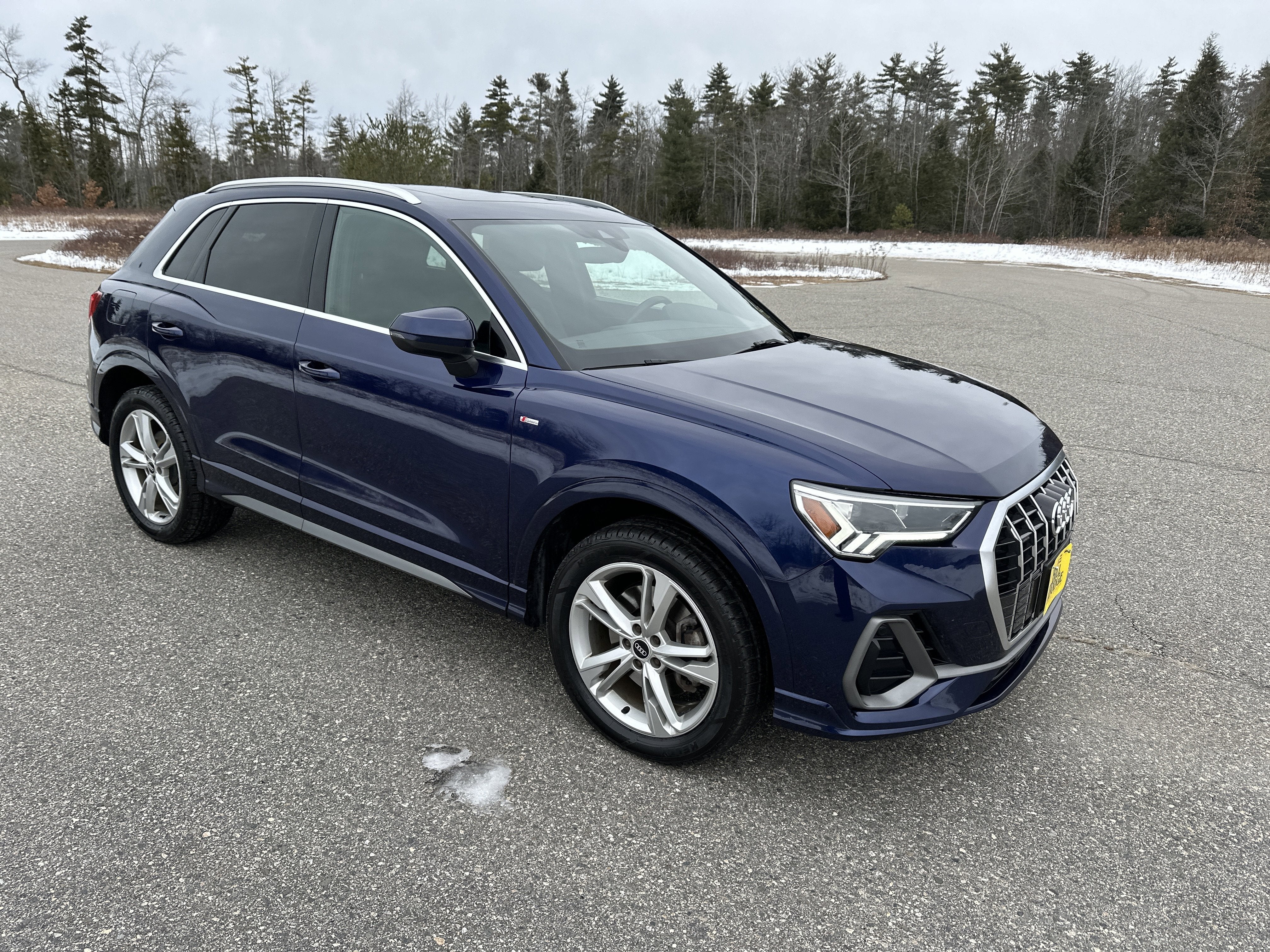 2021 Audi Q3 S line Premium Plus