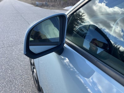 2019 Volvo XC40 Momentum