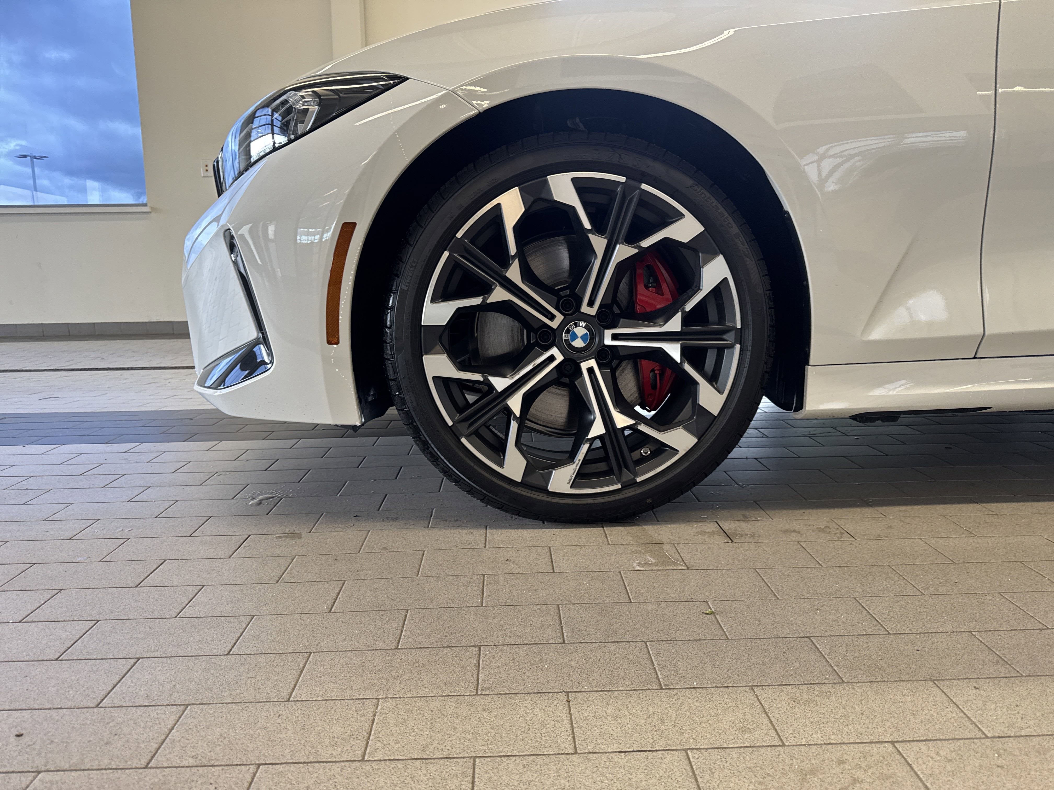 2025 BMW 3 Series 330i xDrive