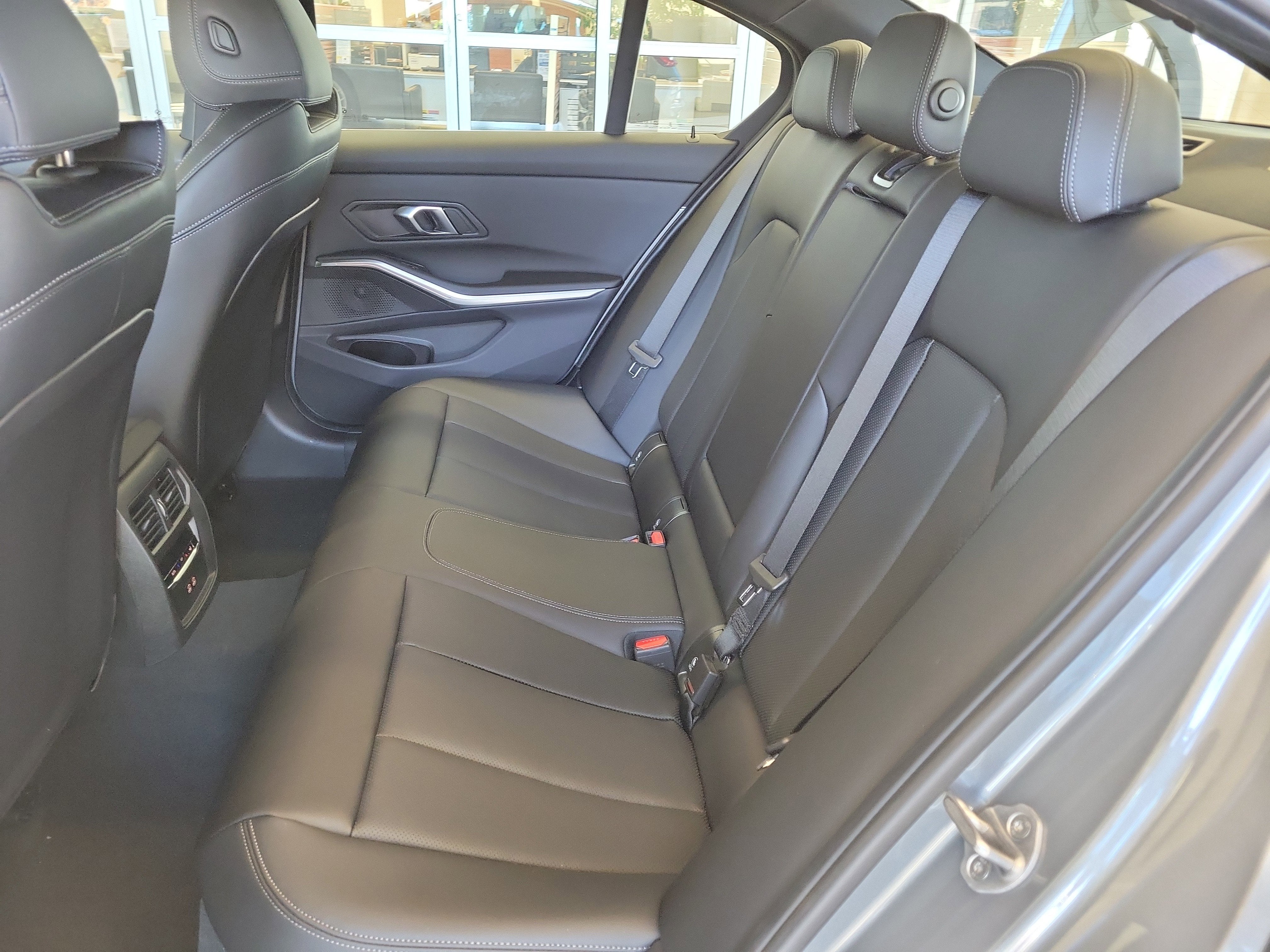 2026 BMW 3 Series 330i NA xDrive