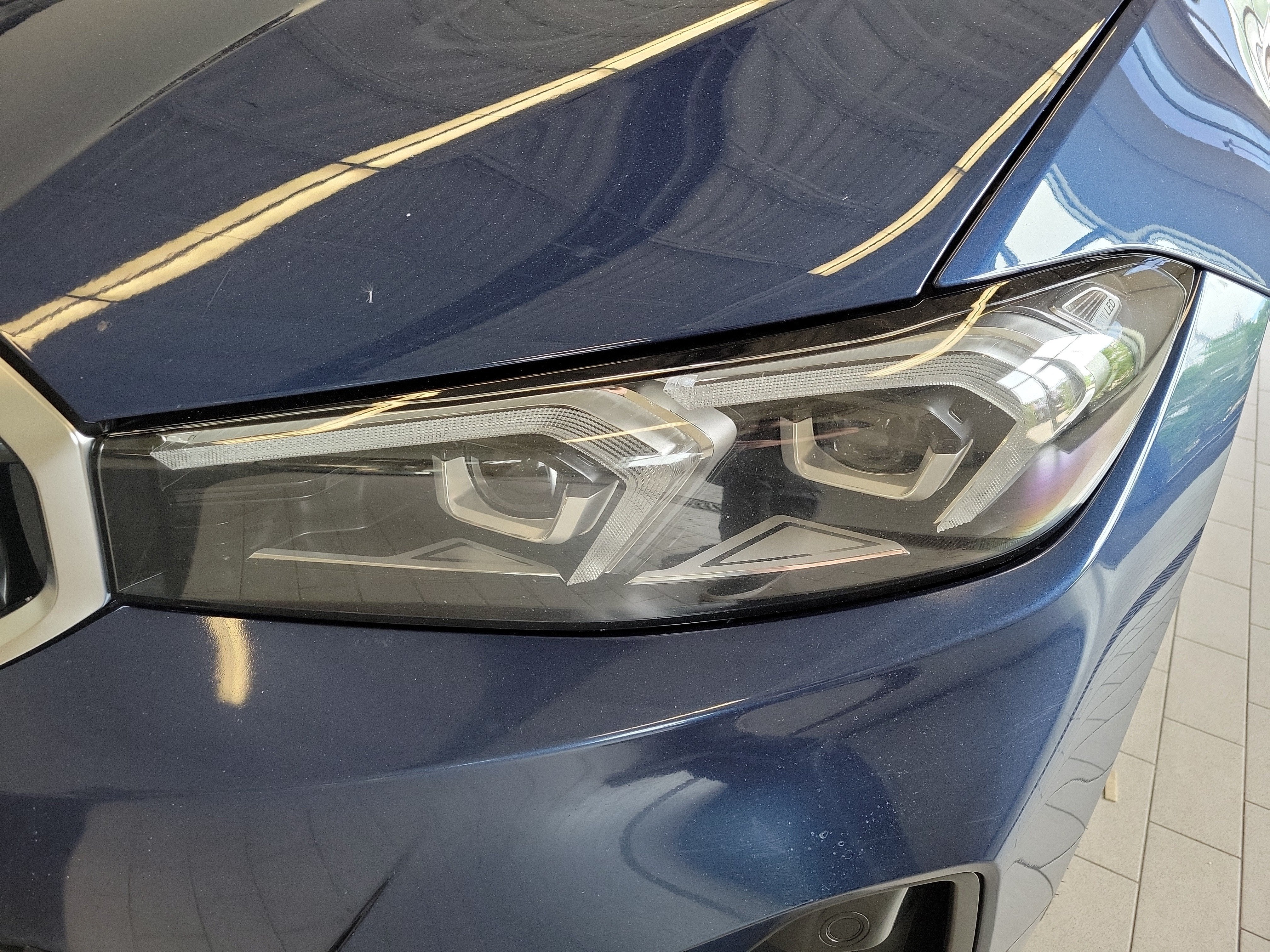 2024 BMW 3 Series 330i xDrive