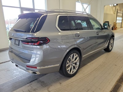 2026 BMW X7 xDrive40i