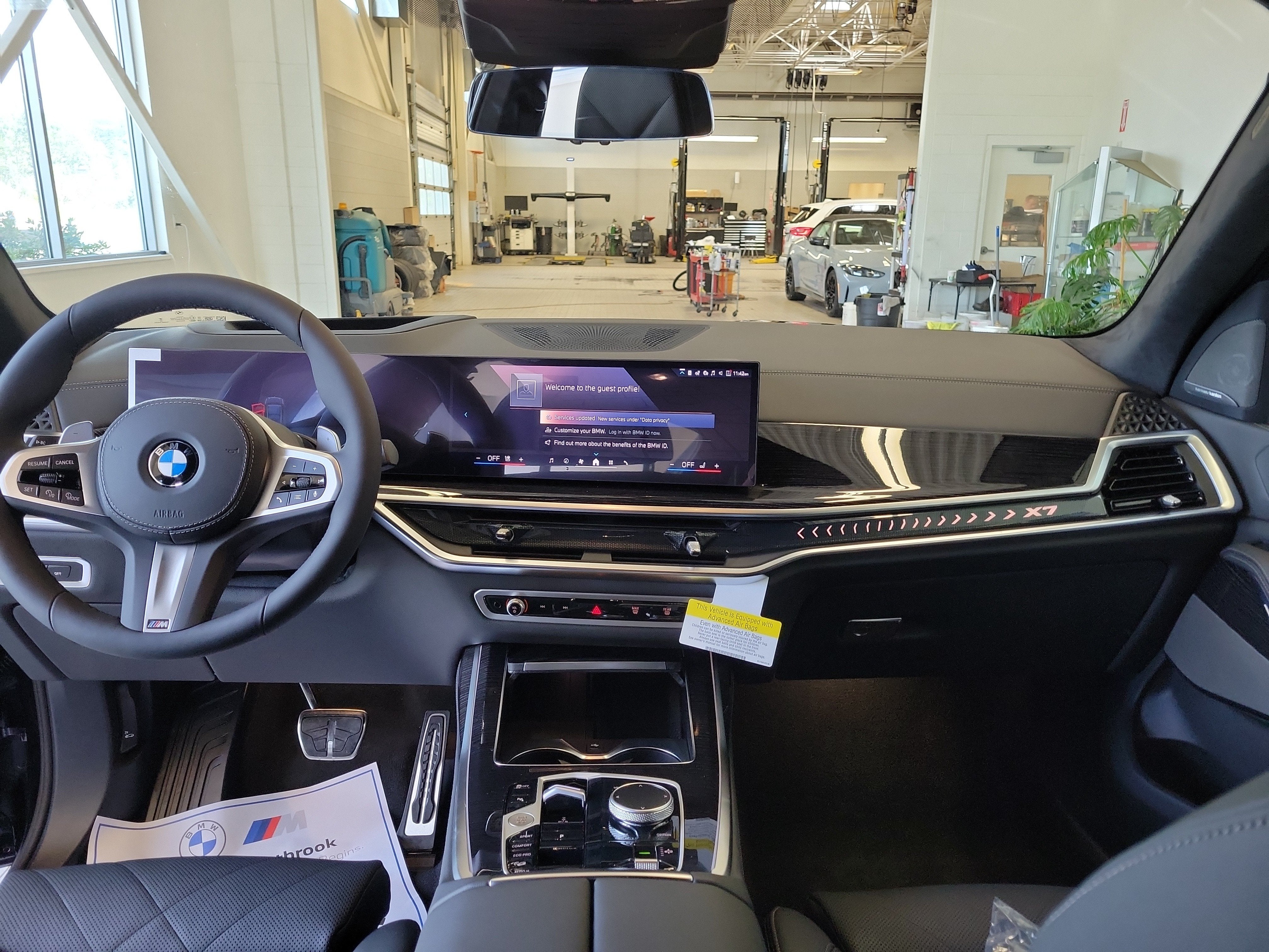 2027 BMW X7 xDrive40i
