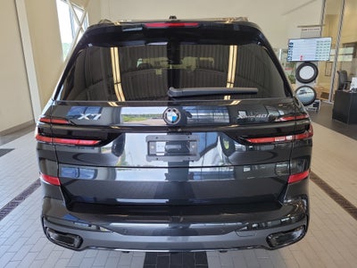 2027 BMW X7 xDrive40i