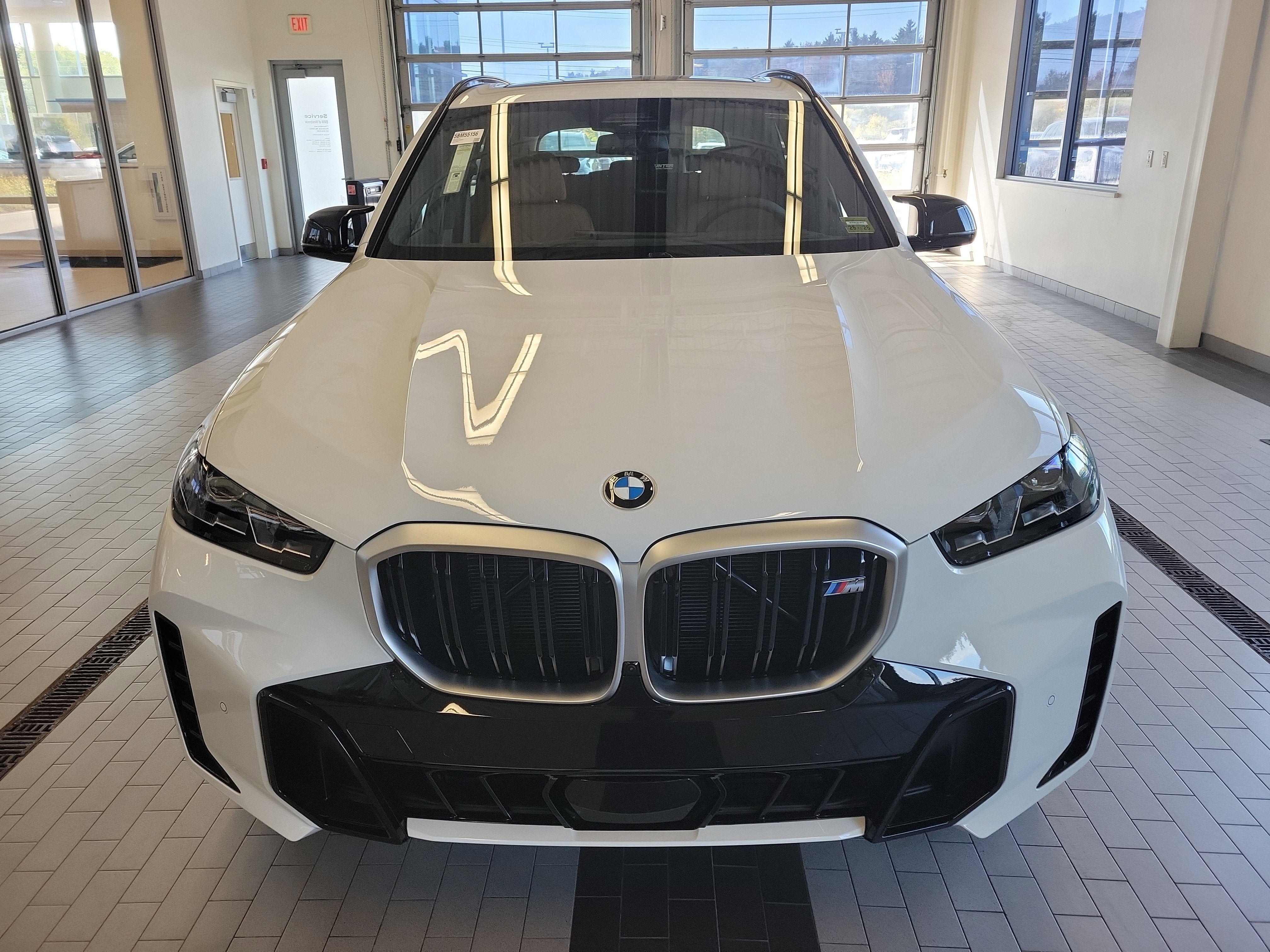 2026 BMW X5 M60i