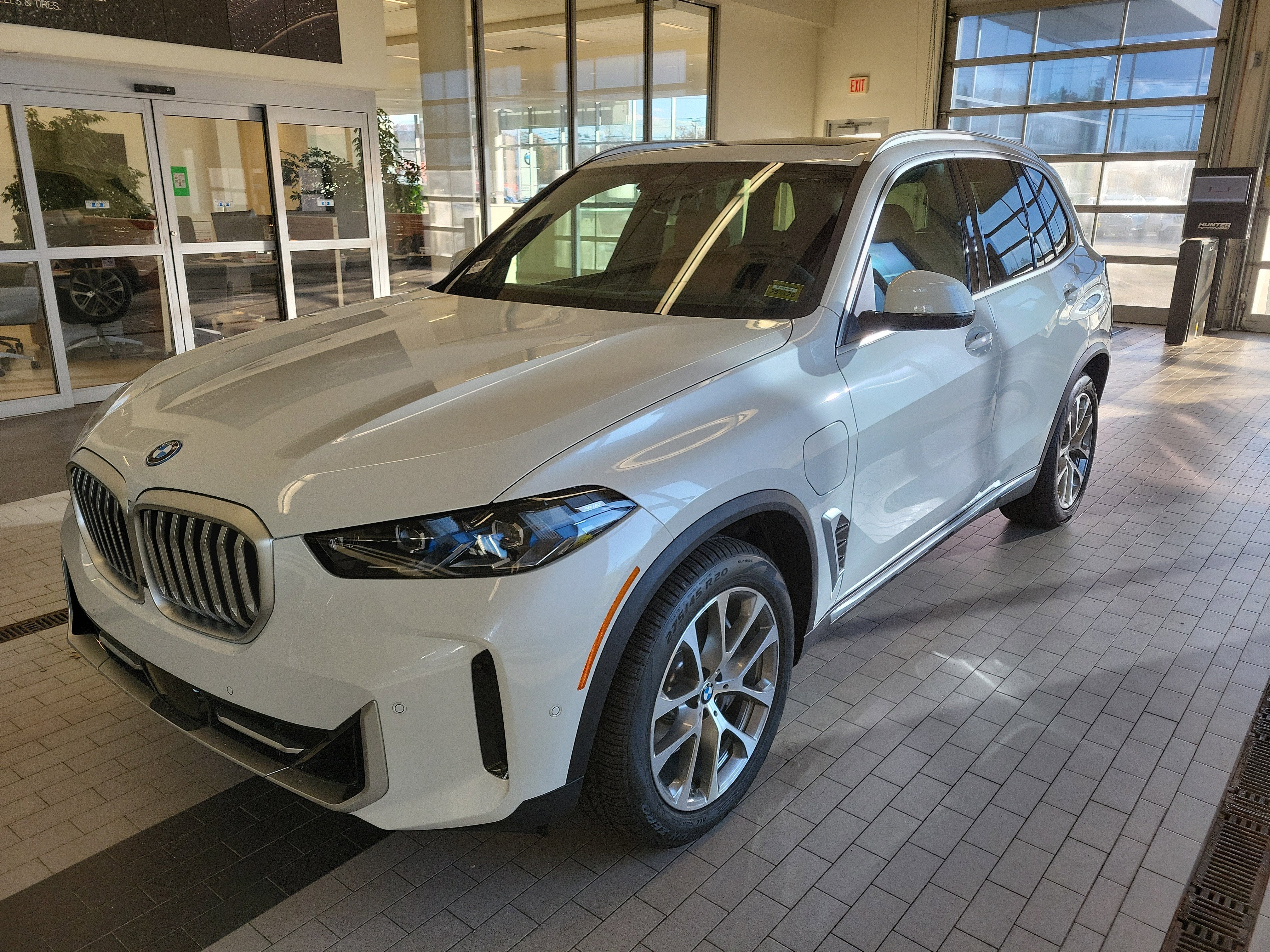 2026 BMW X5 xDrive50e
