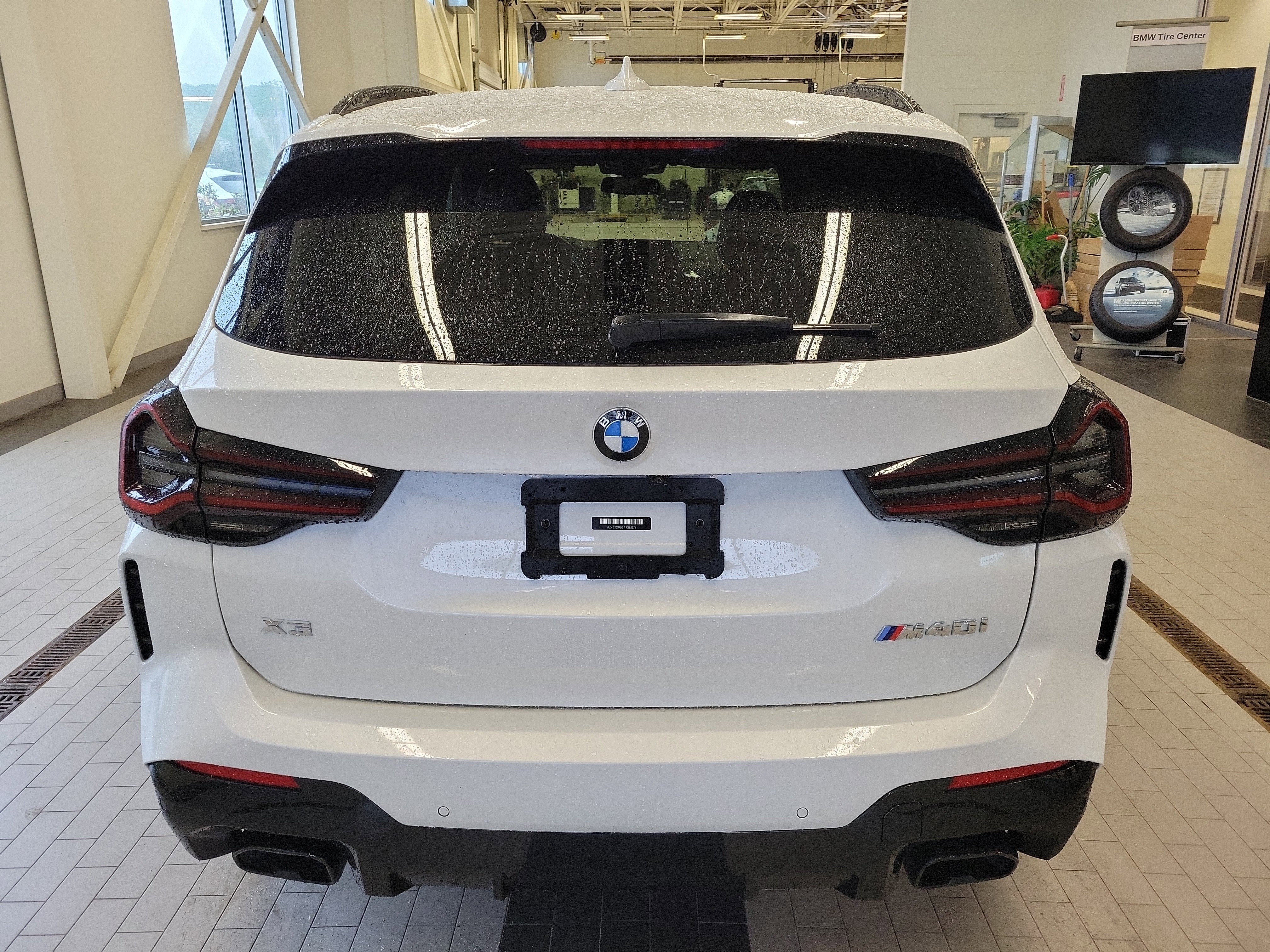 2023 BMW X3 M40i