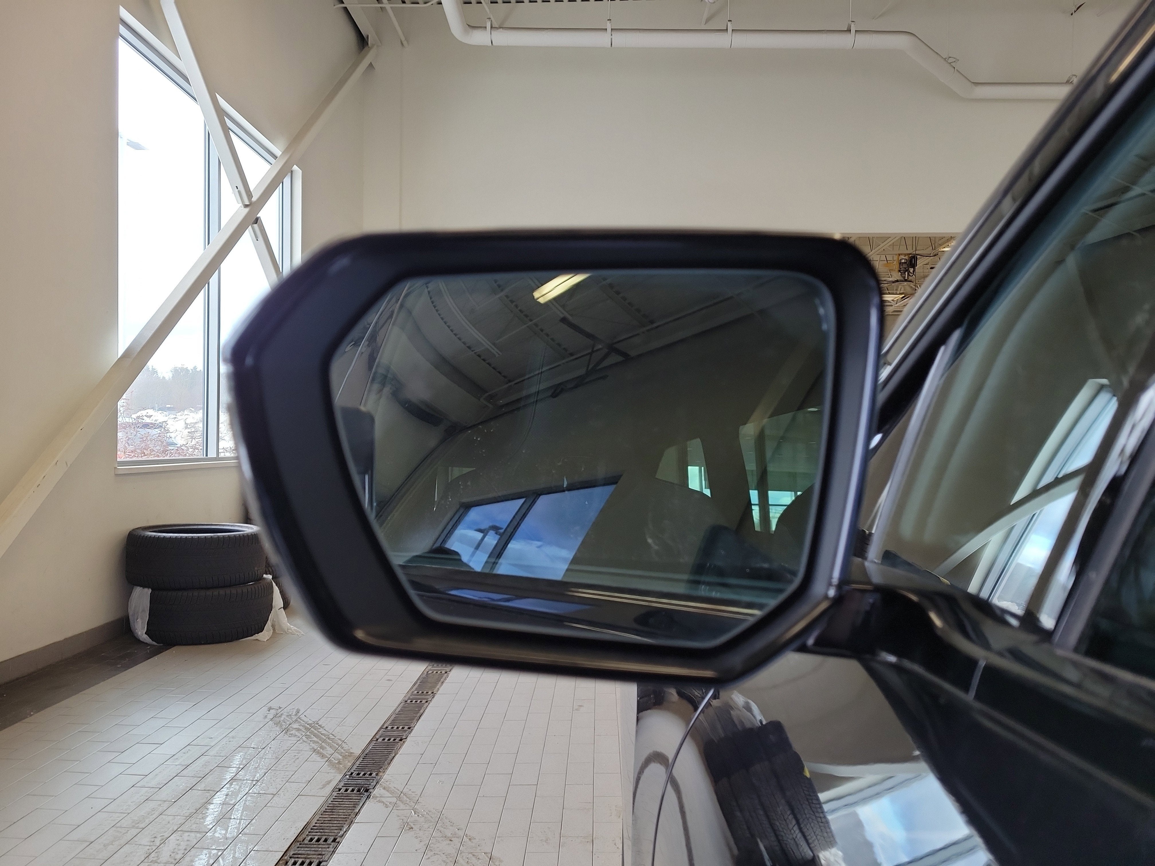 2026 BMW iX xDrive60