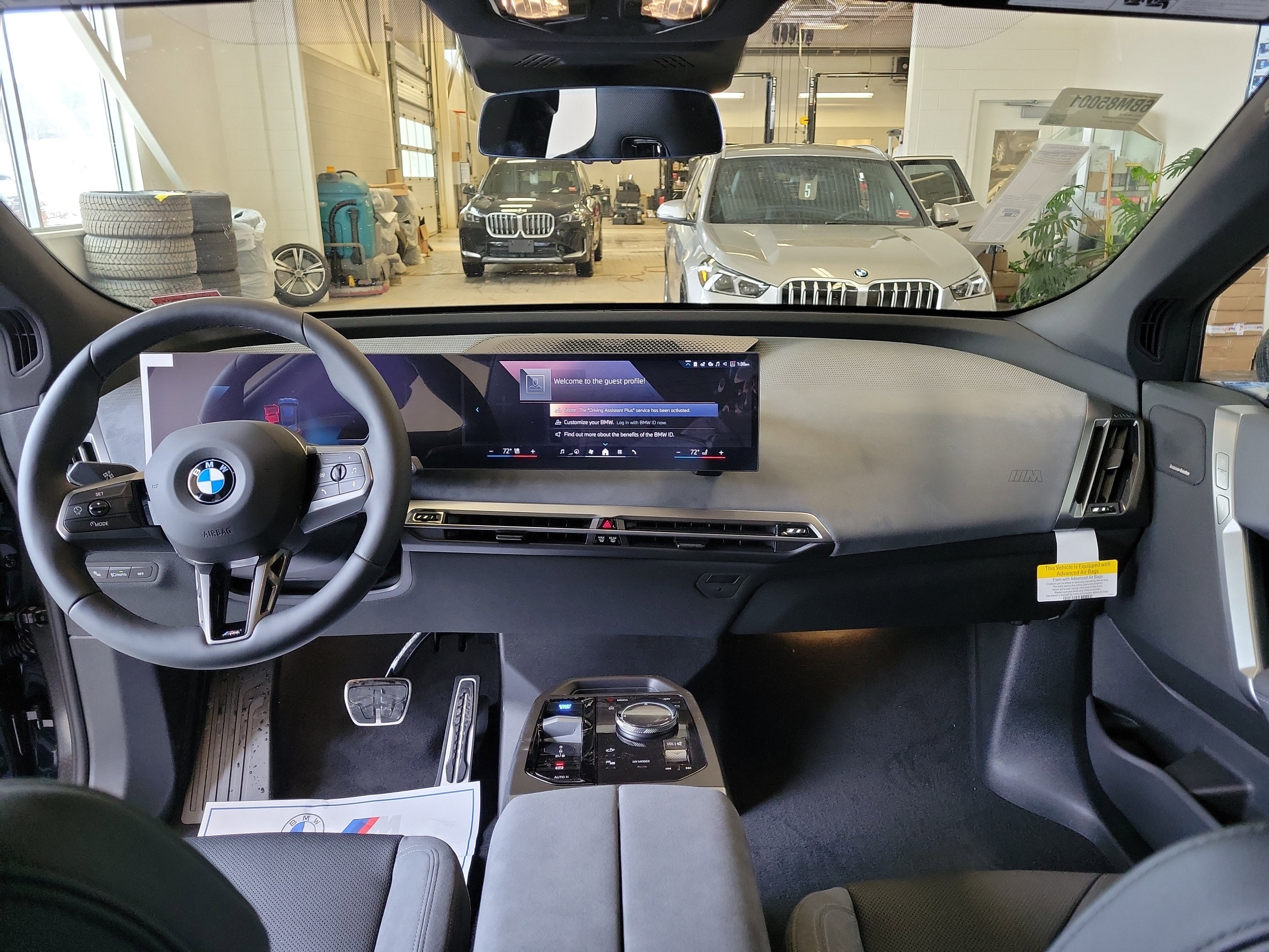 2026 BMW iX xDrive60