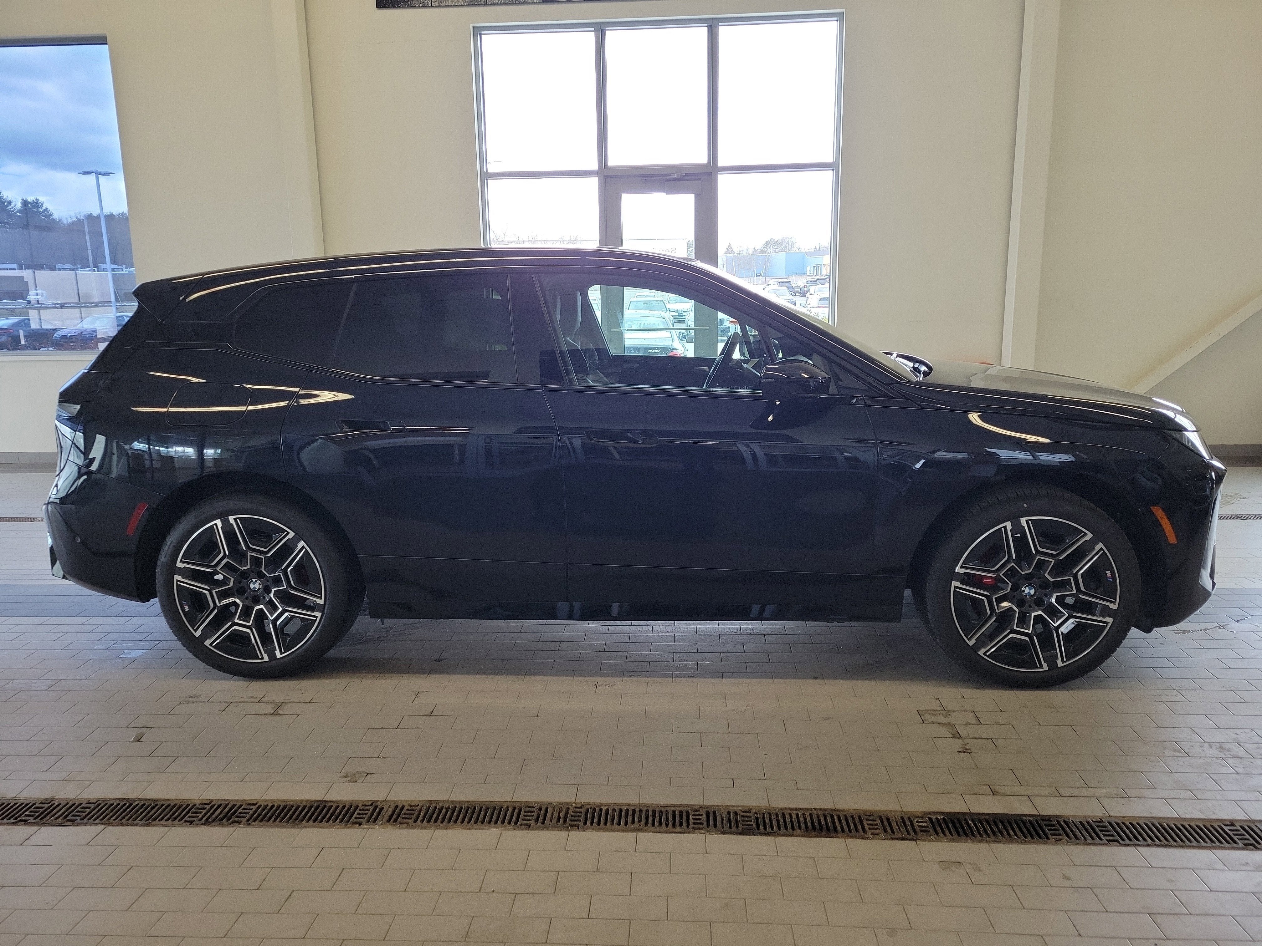 2026 BMW iX xDrive60