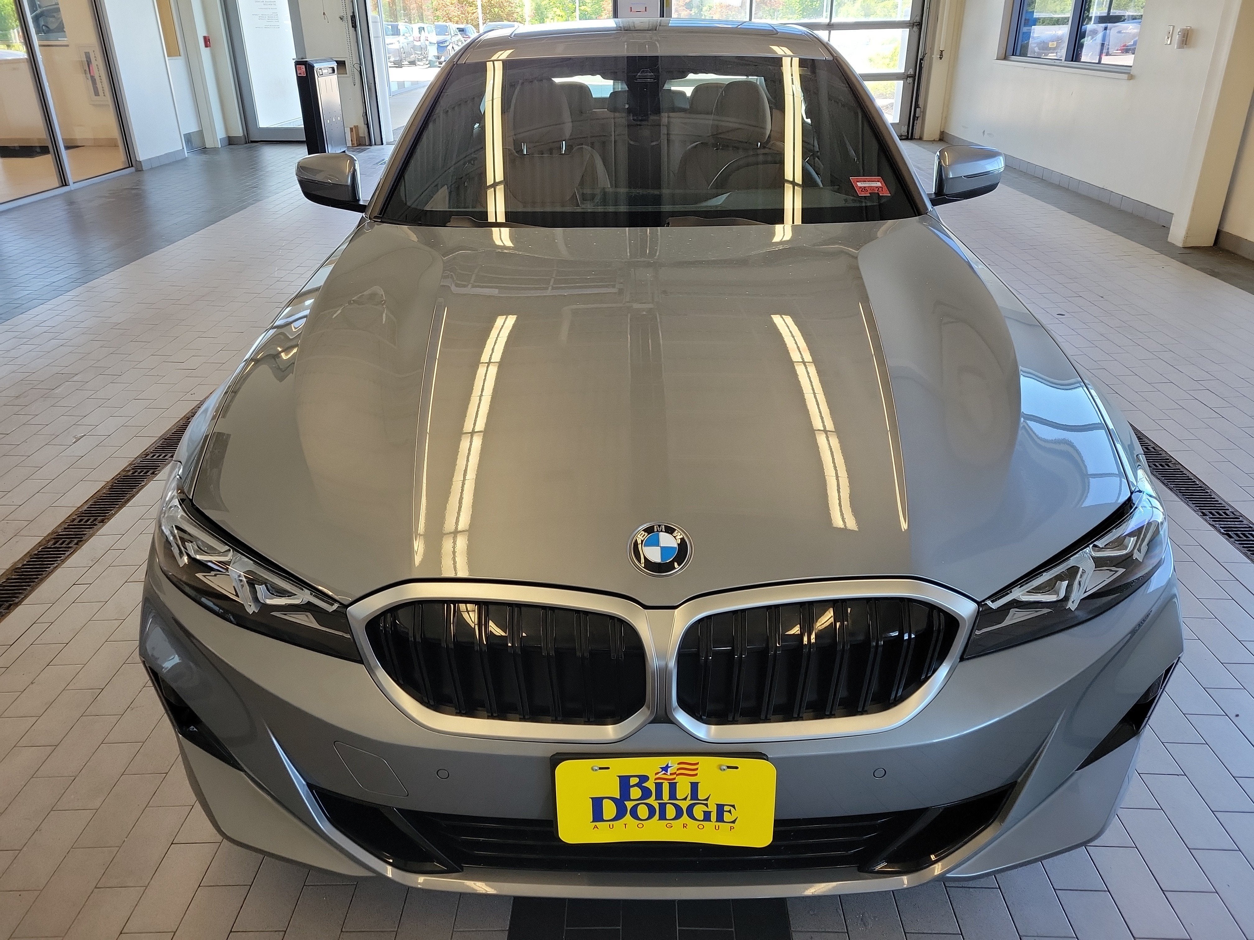 2025 BMW 3 Series 330i xDrive