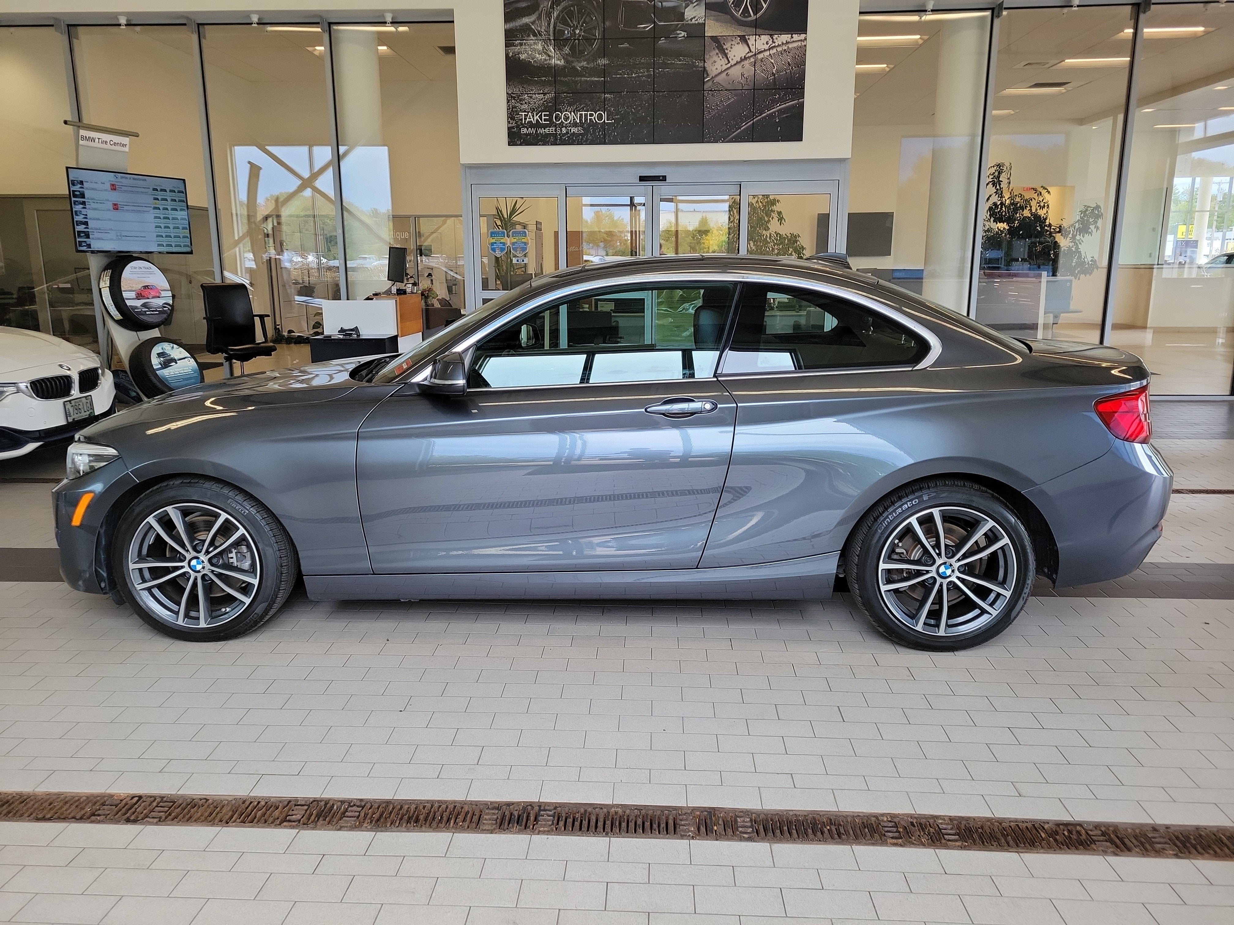 2018 BMW 2 Series 230i xDrive