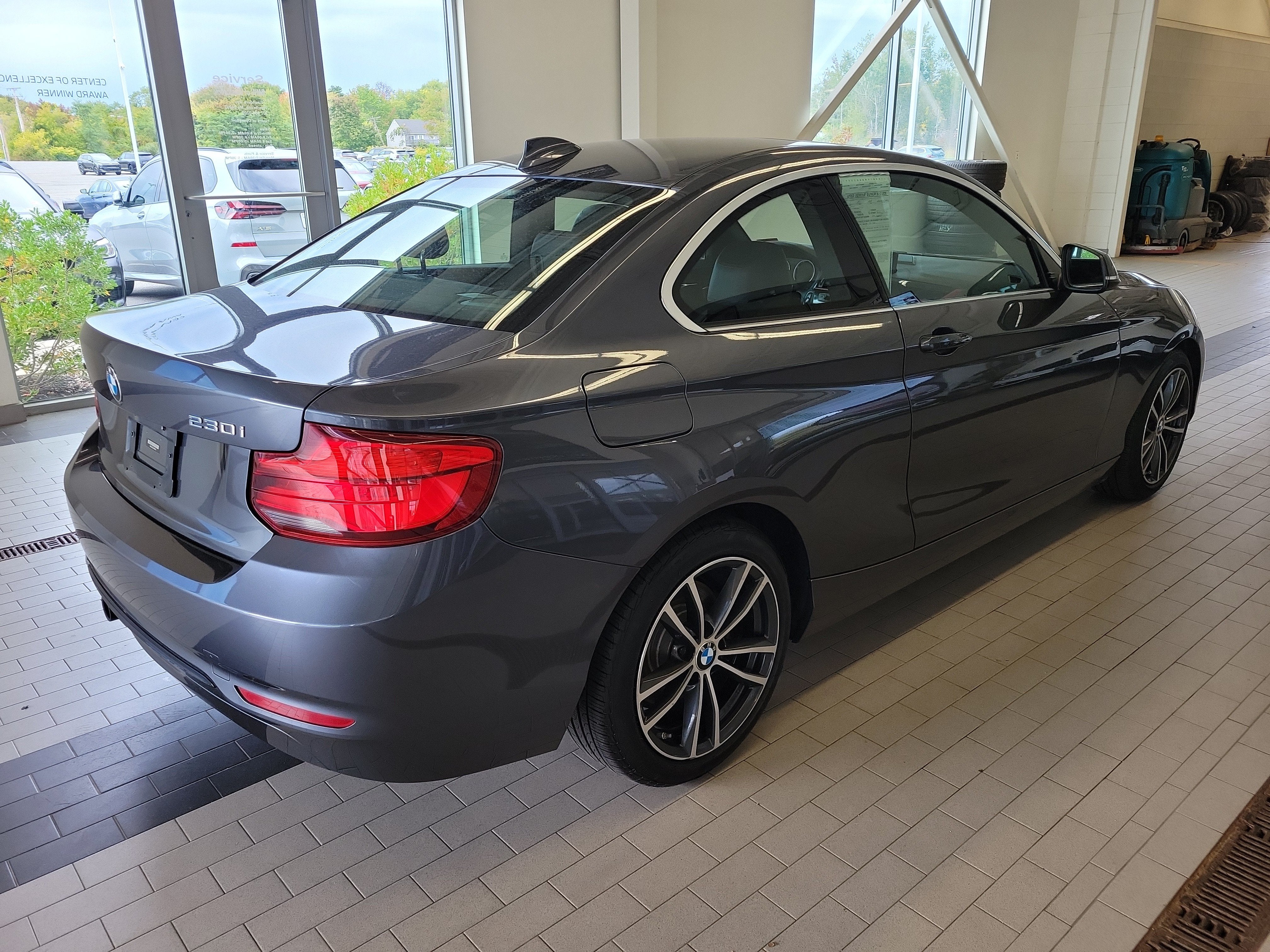 2018 BMW 2 Series 230i xDrive