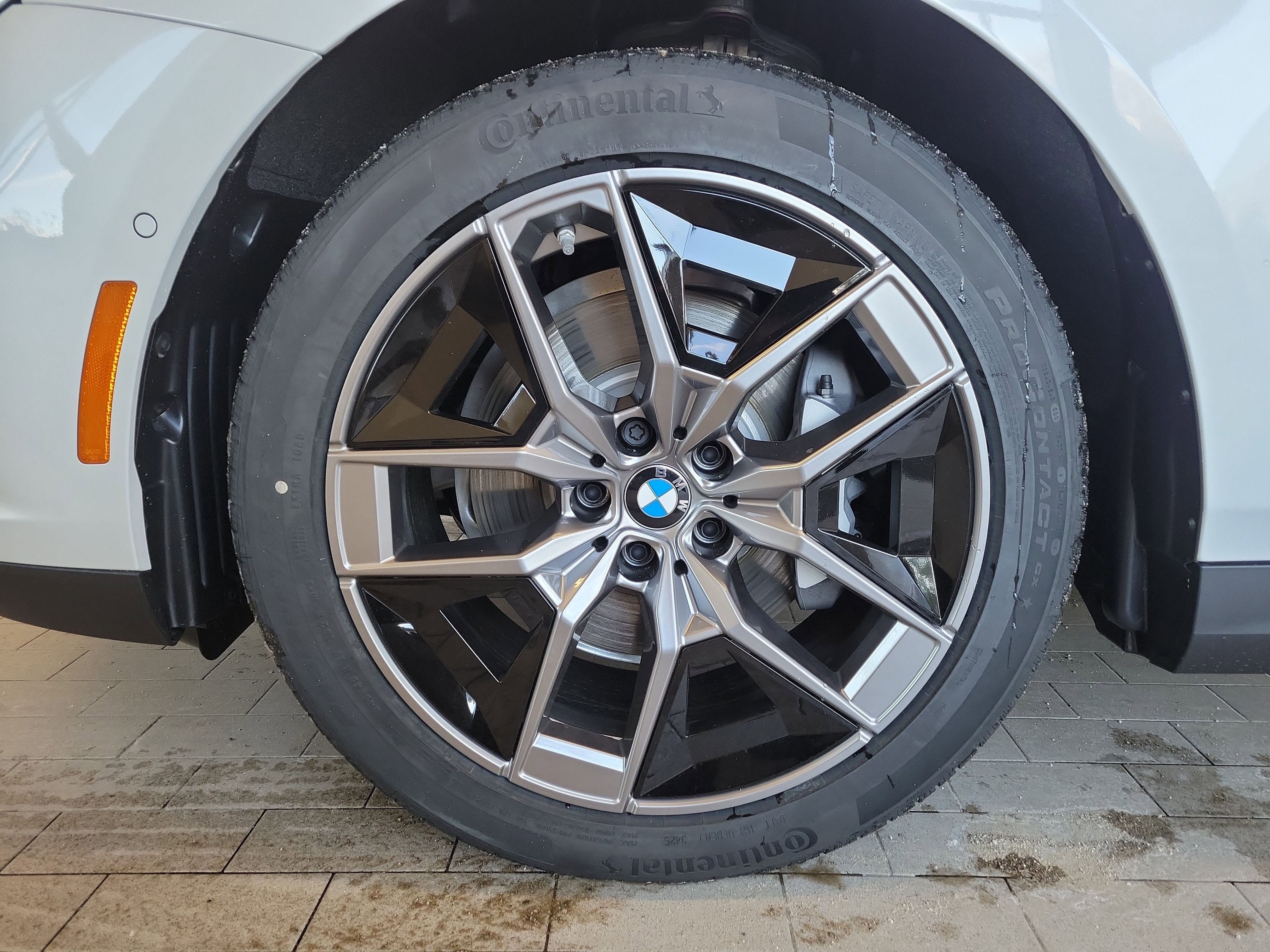 2026 BMW 5 Series 530i xDrive