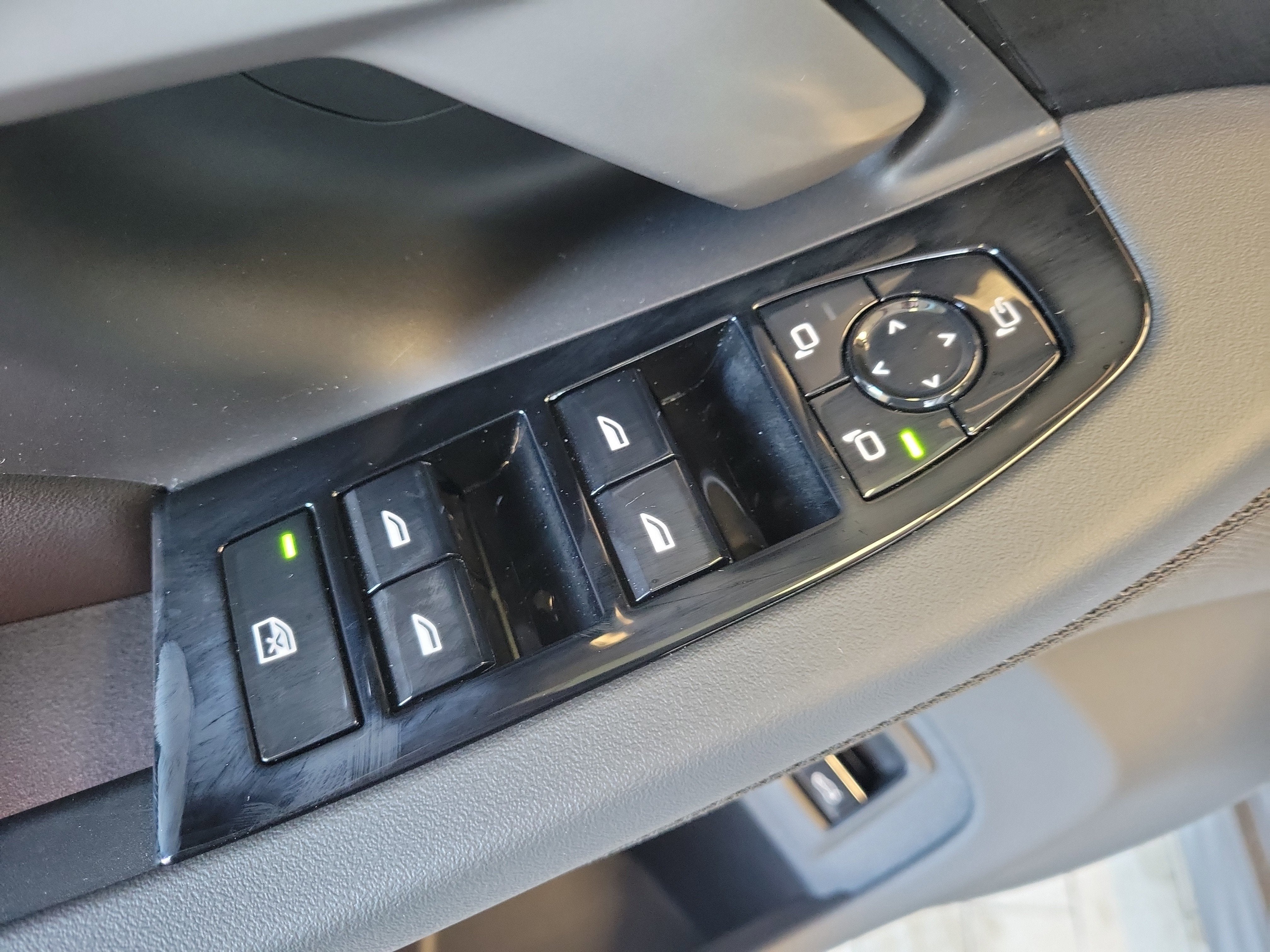 2026 BMW 5 Series 530i xDrive