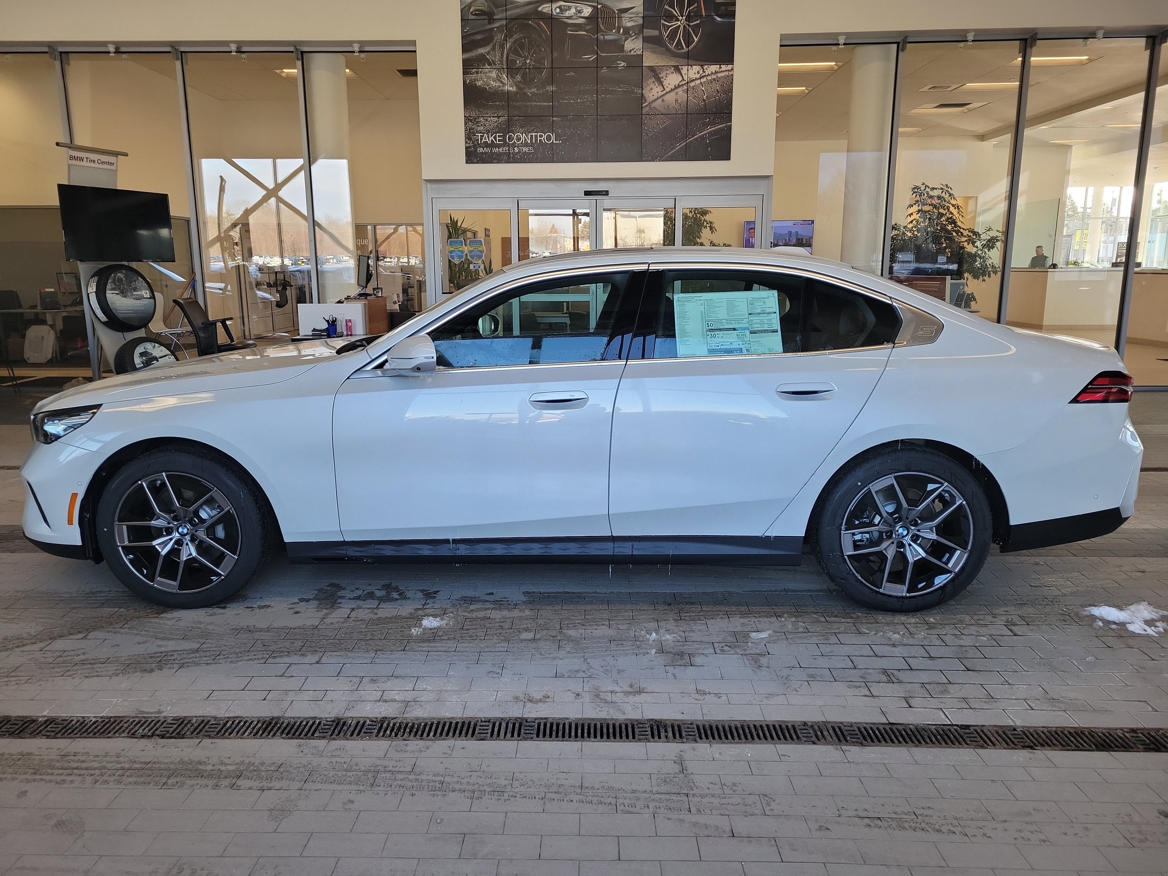 2026 BMW 5 Series 530i xDrive