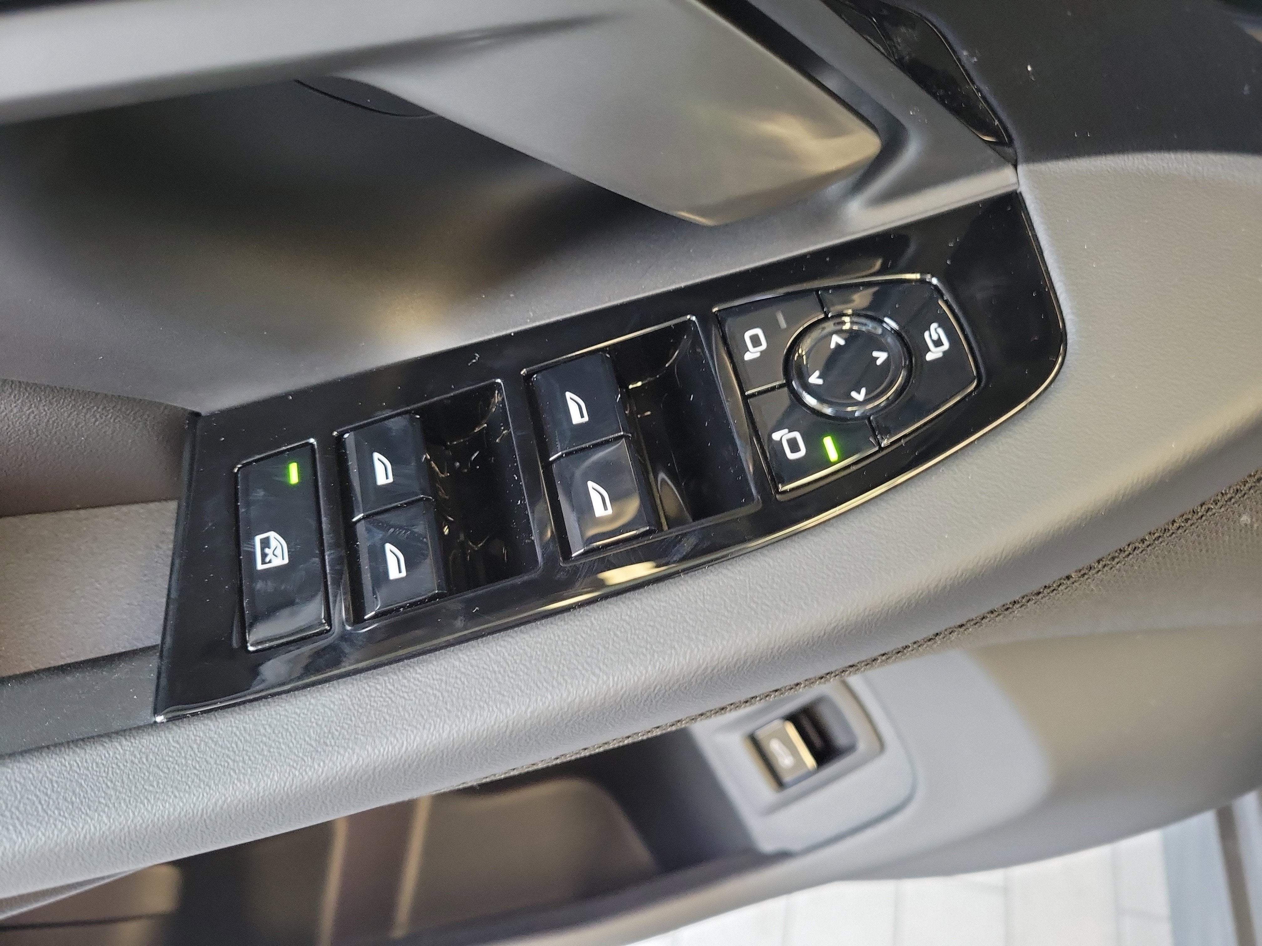 2026 BMW 5 Series 530i xDrive