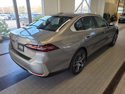 2026 BMW 5 Series 530i xDrive