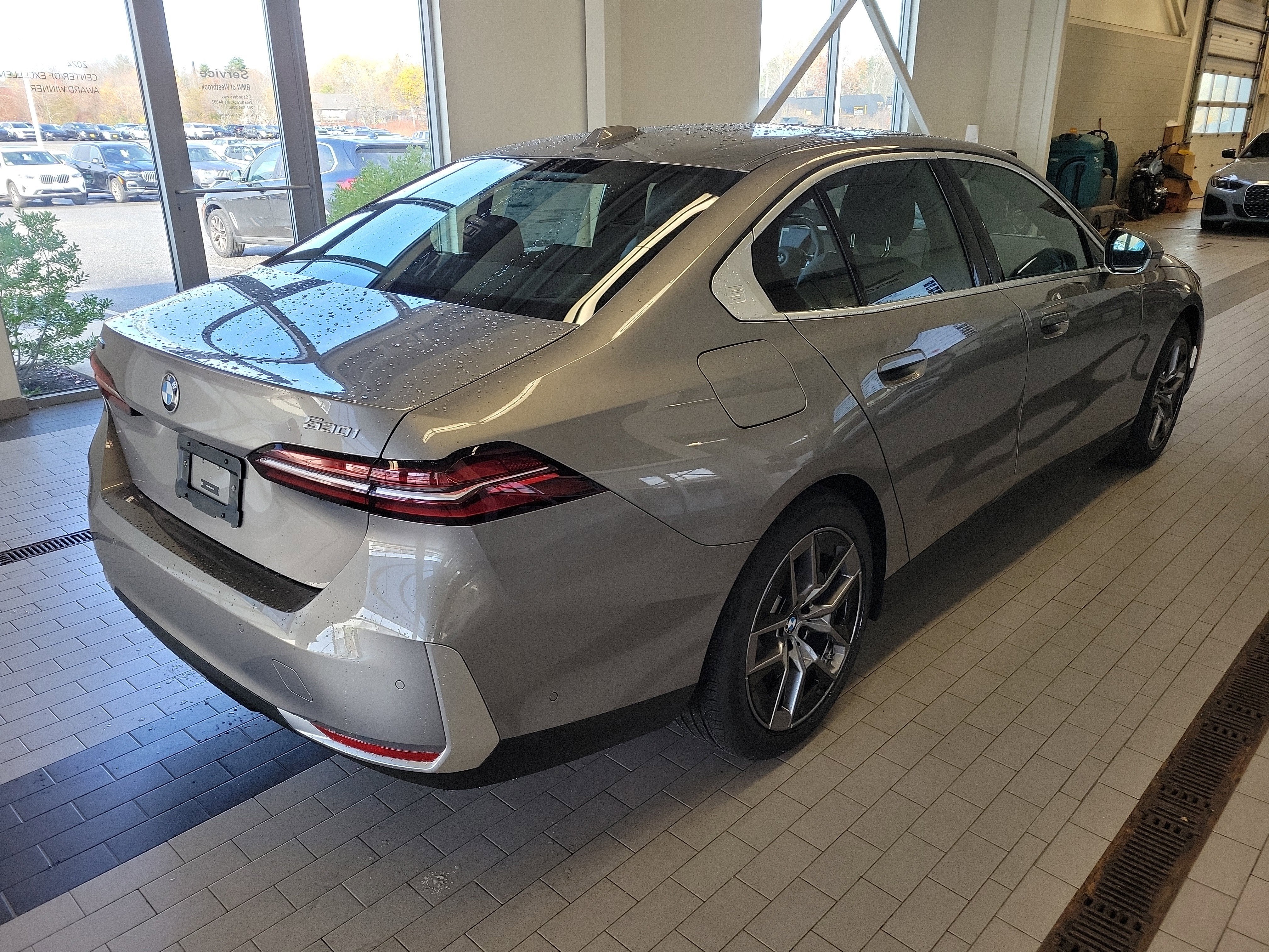 2026 BMW 5 Series 530i xDrive