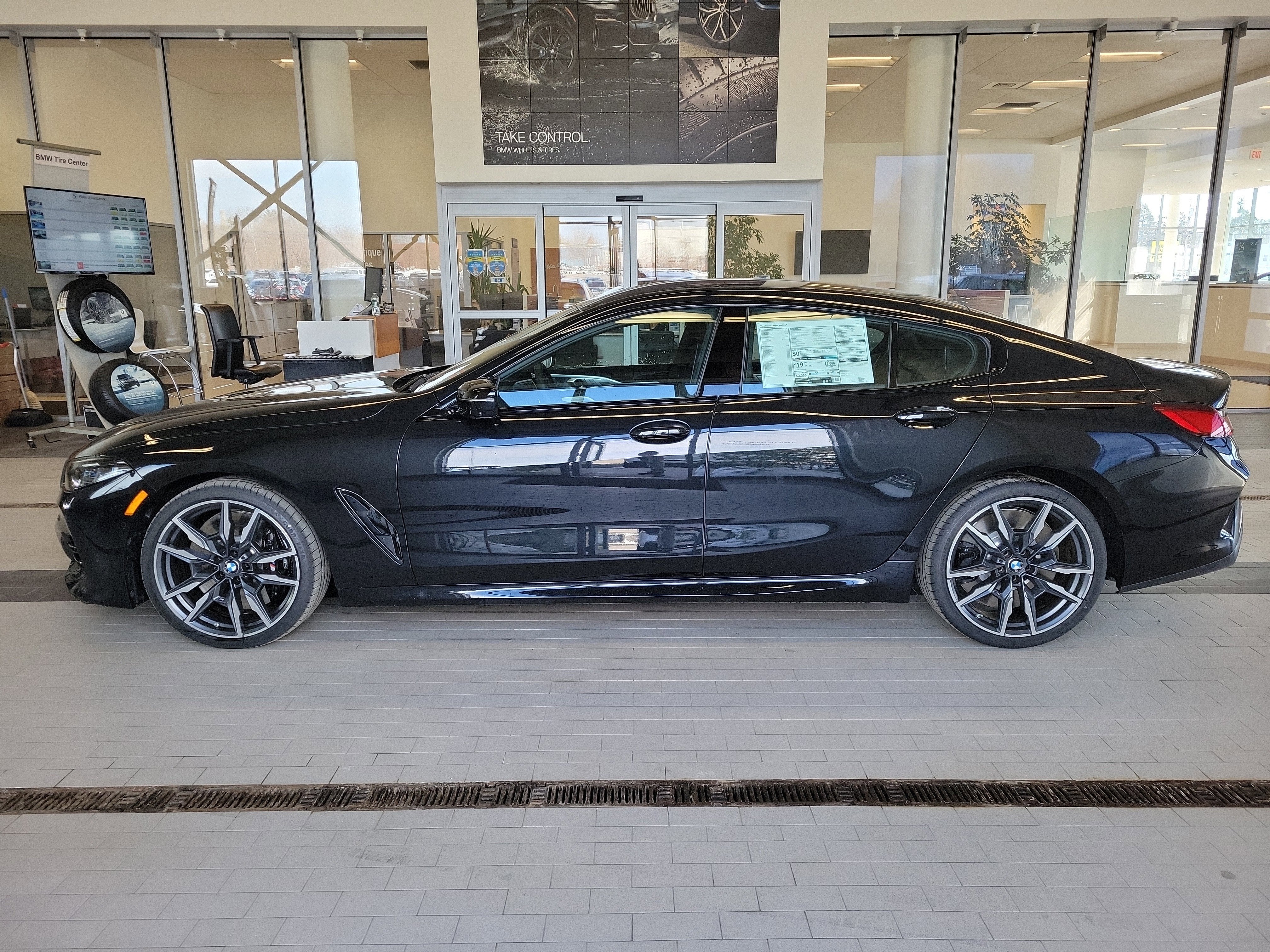 2026 BMW 8 Series M850i