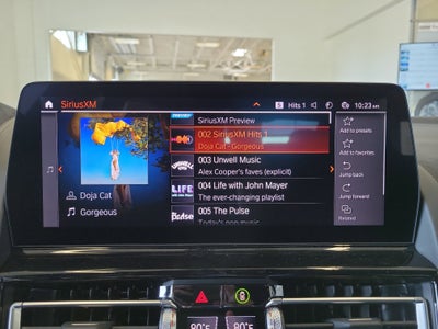 2026 BMW 8 Series M850i