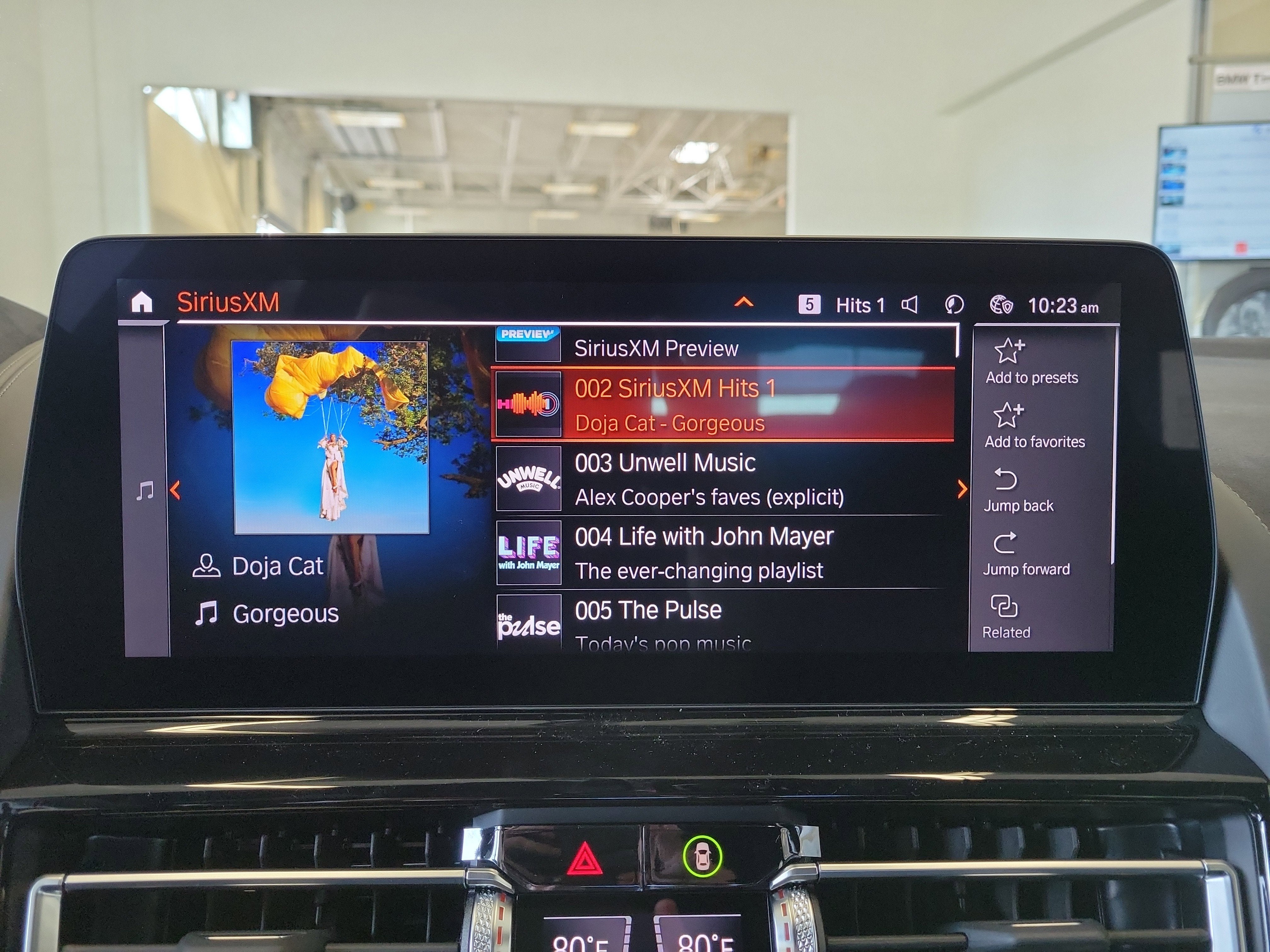 2026 BMW 8 Series M850i