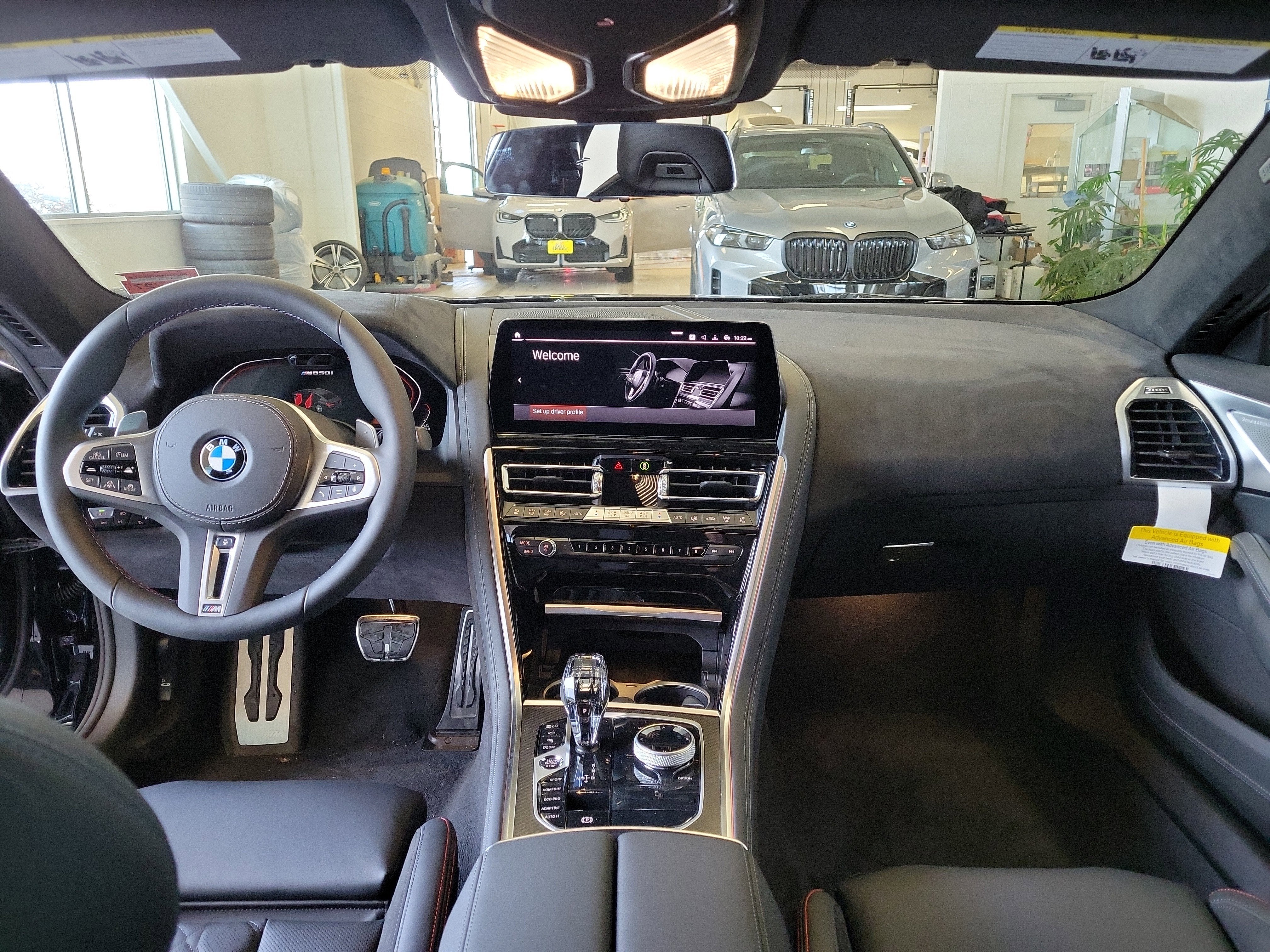 2026 BMW 8 Series M850i