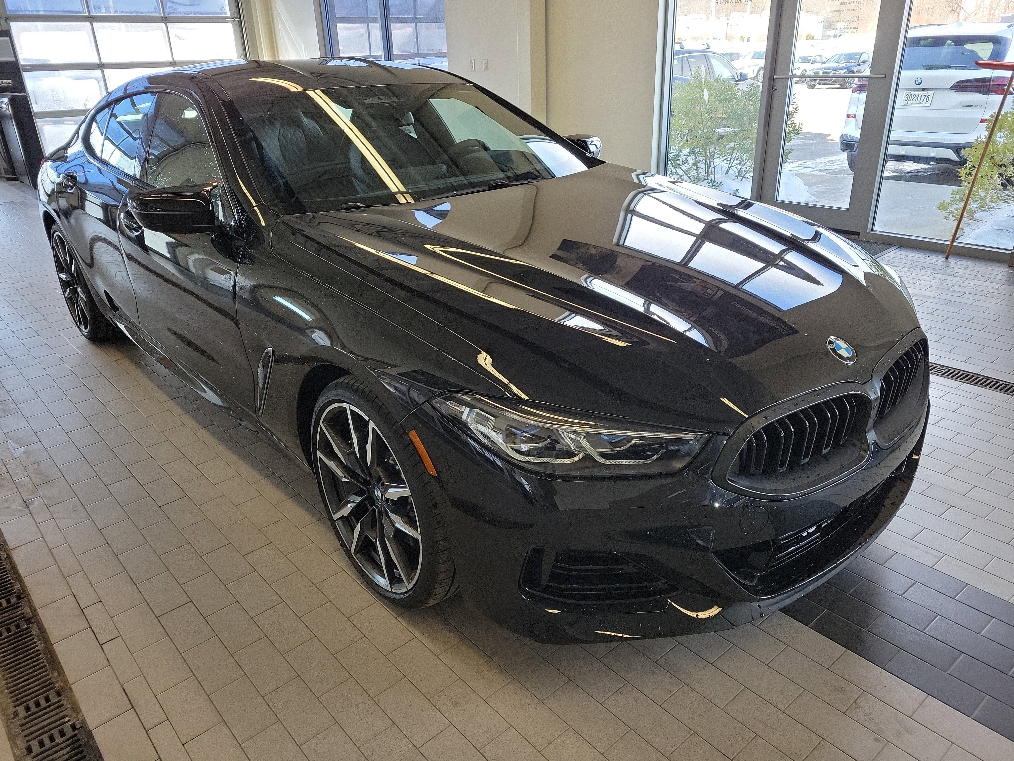 2026 BMW 8 Series M850i