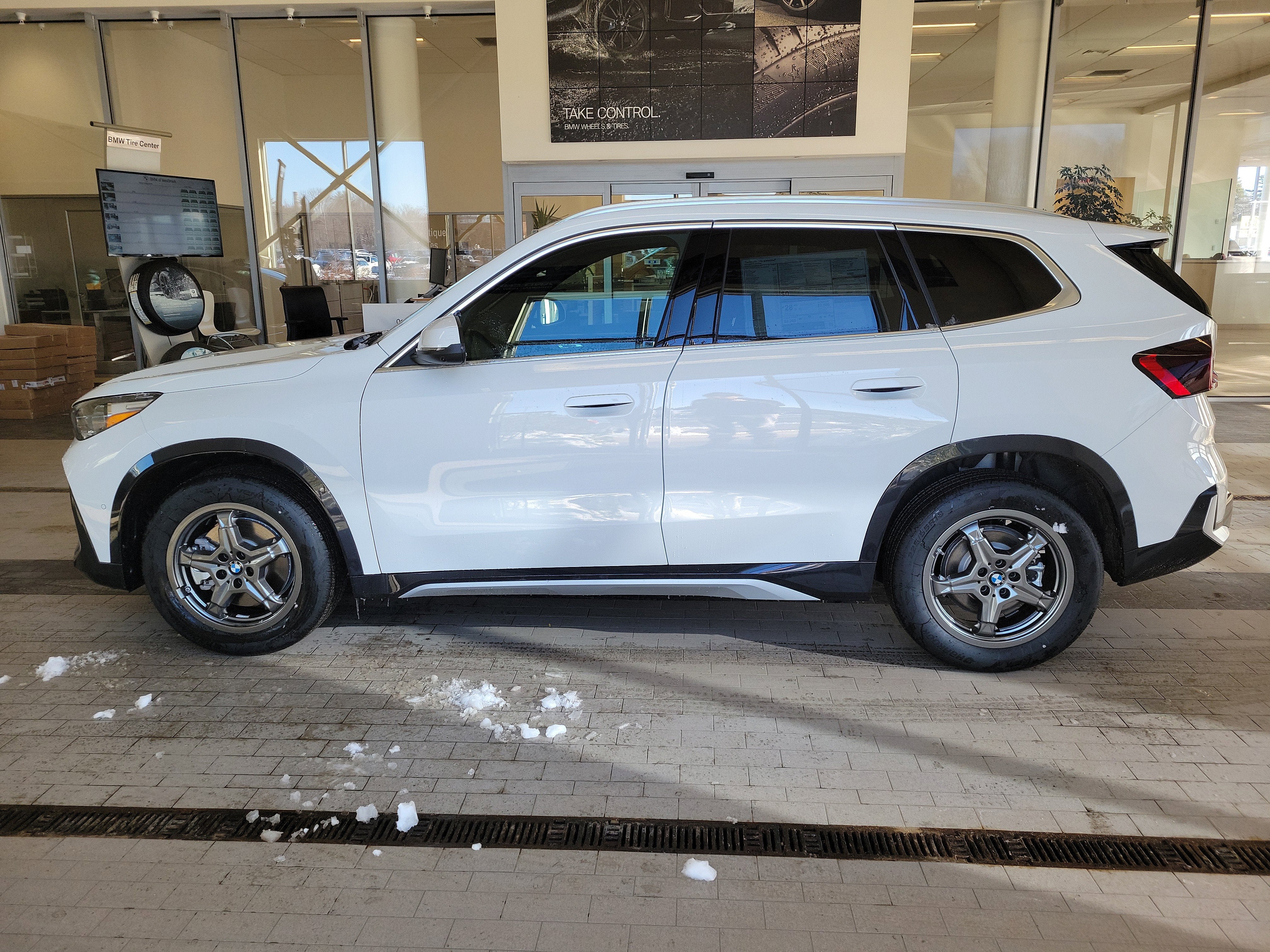 2026 BMW X1 xDrive28i