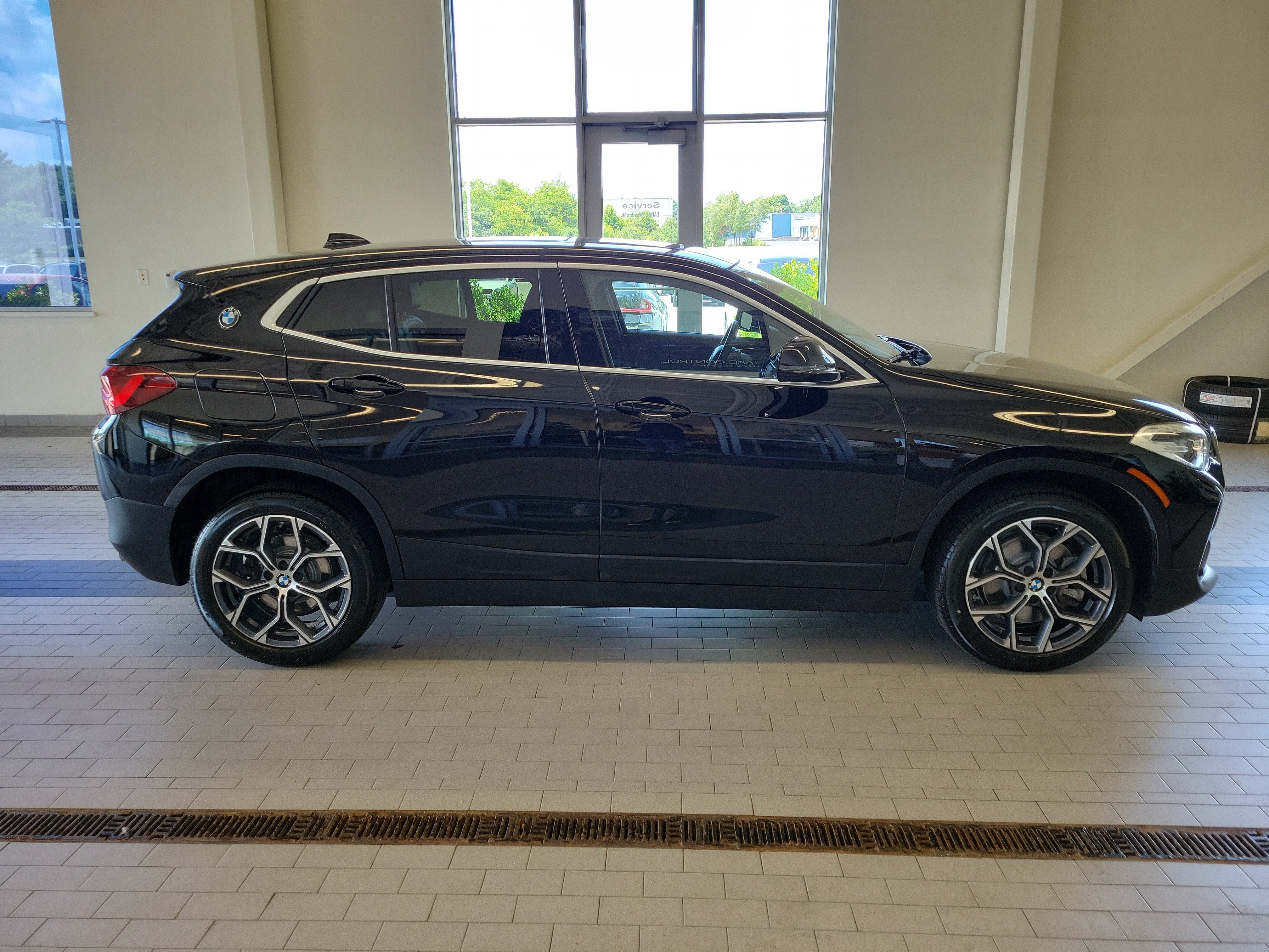 2023 BMW X2 xDrive28i