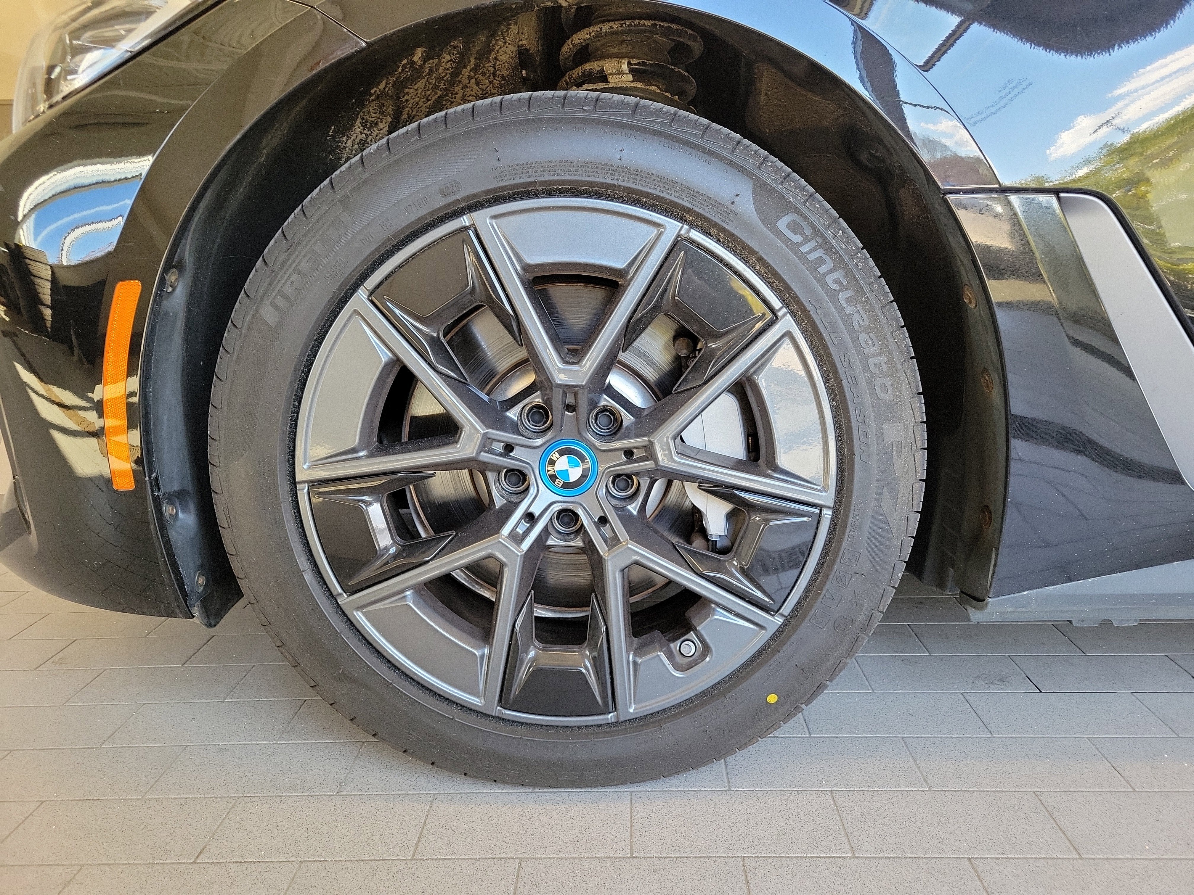 2023 BMW i4 eDrive35