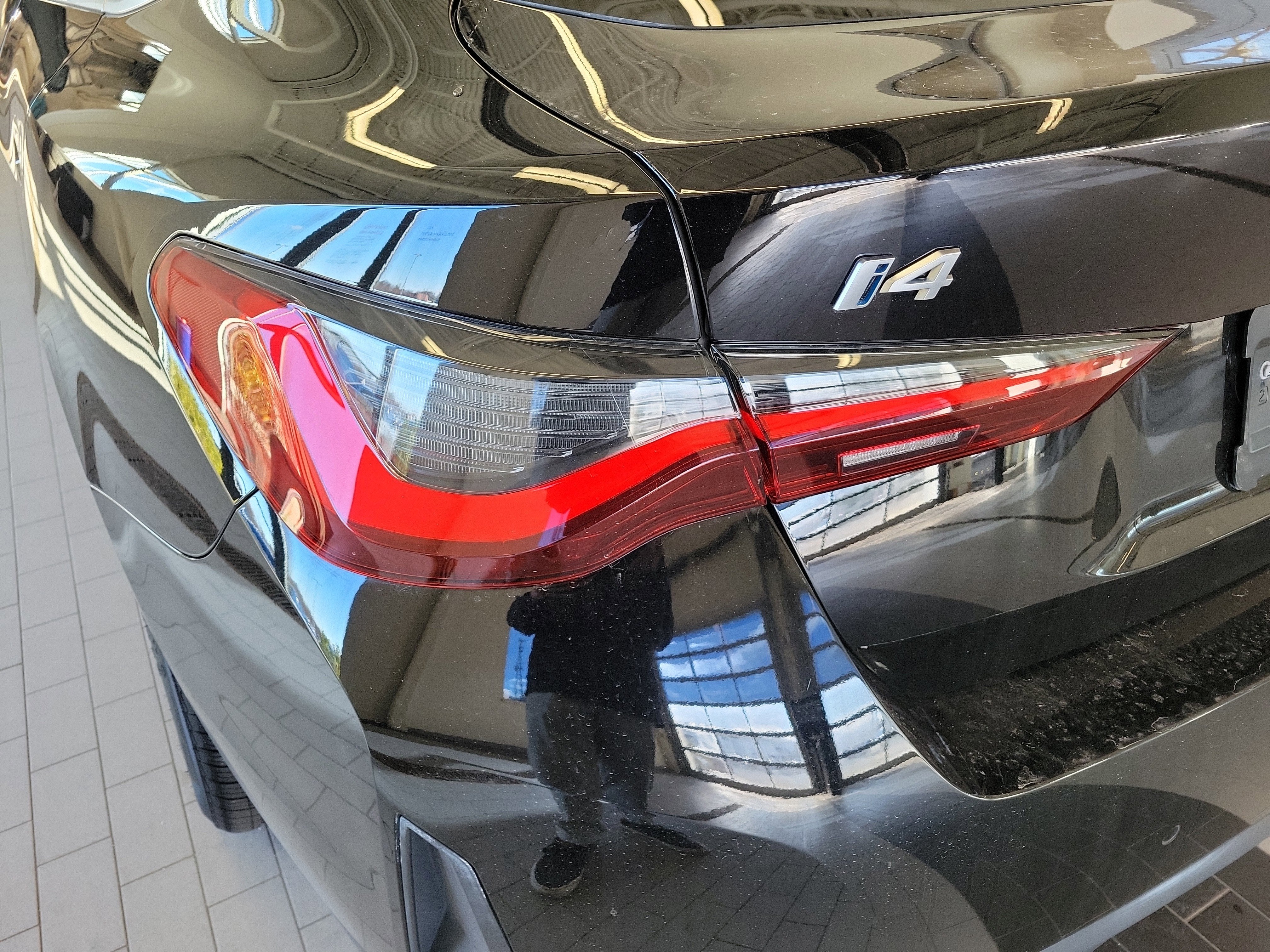 2023 BMW i4 eDrive35
