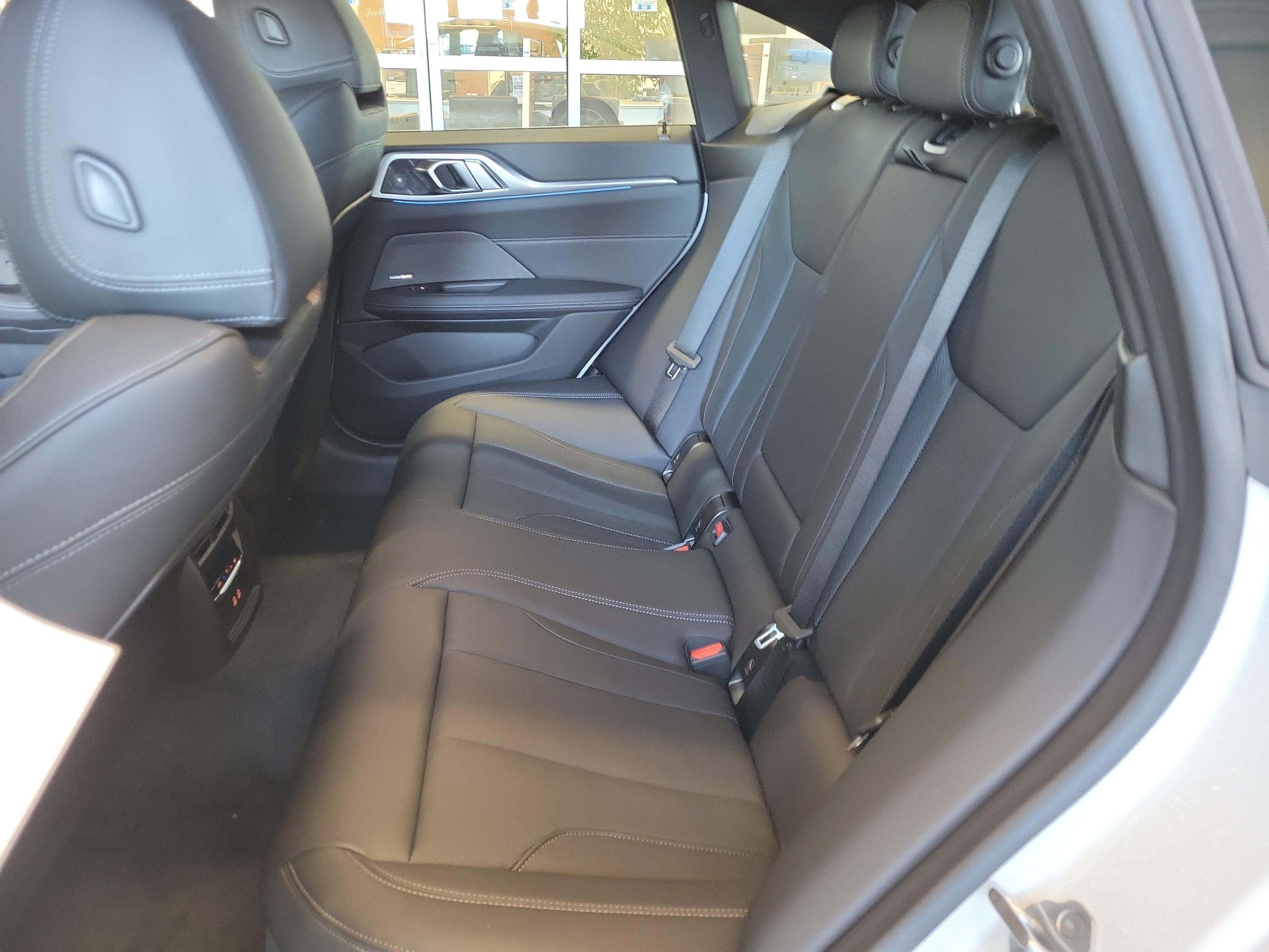 2026 BMW i4 xDrive40