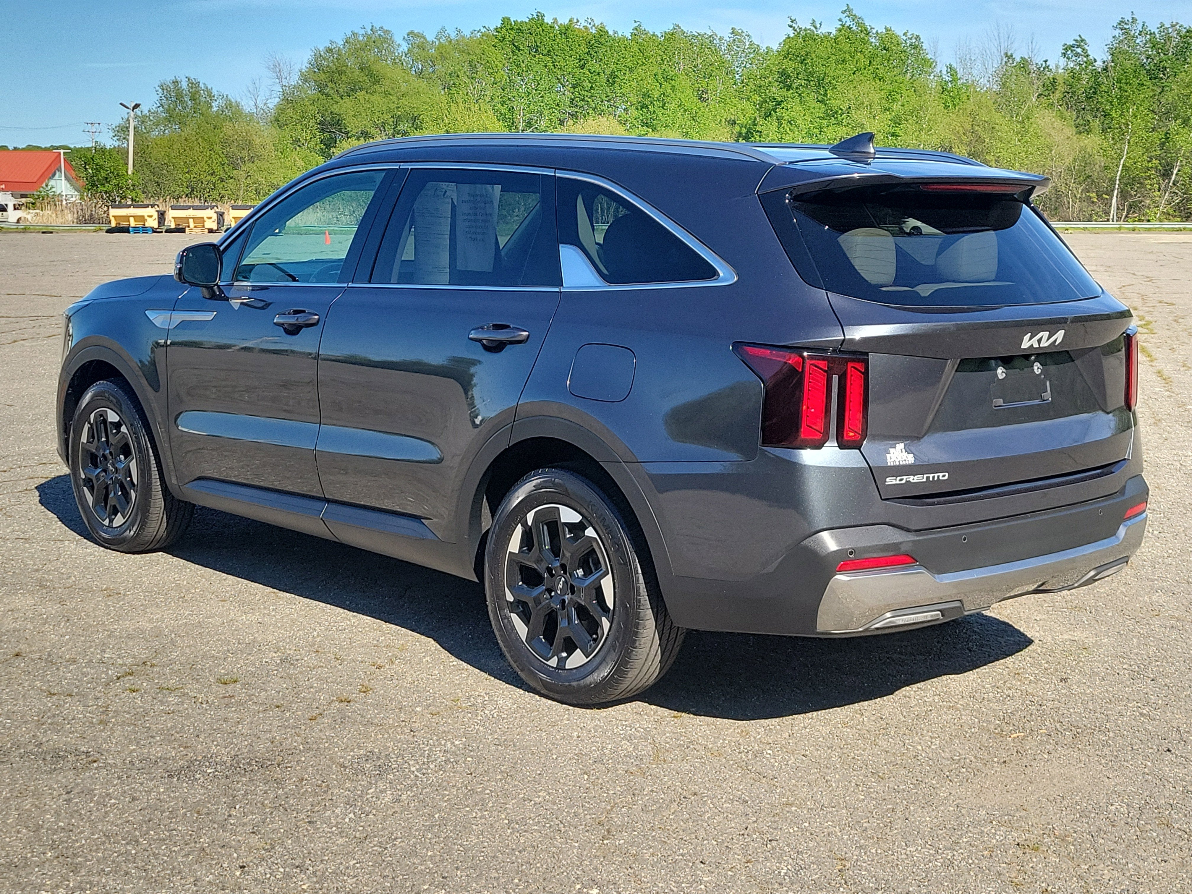 2024 Kia Sorento S