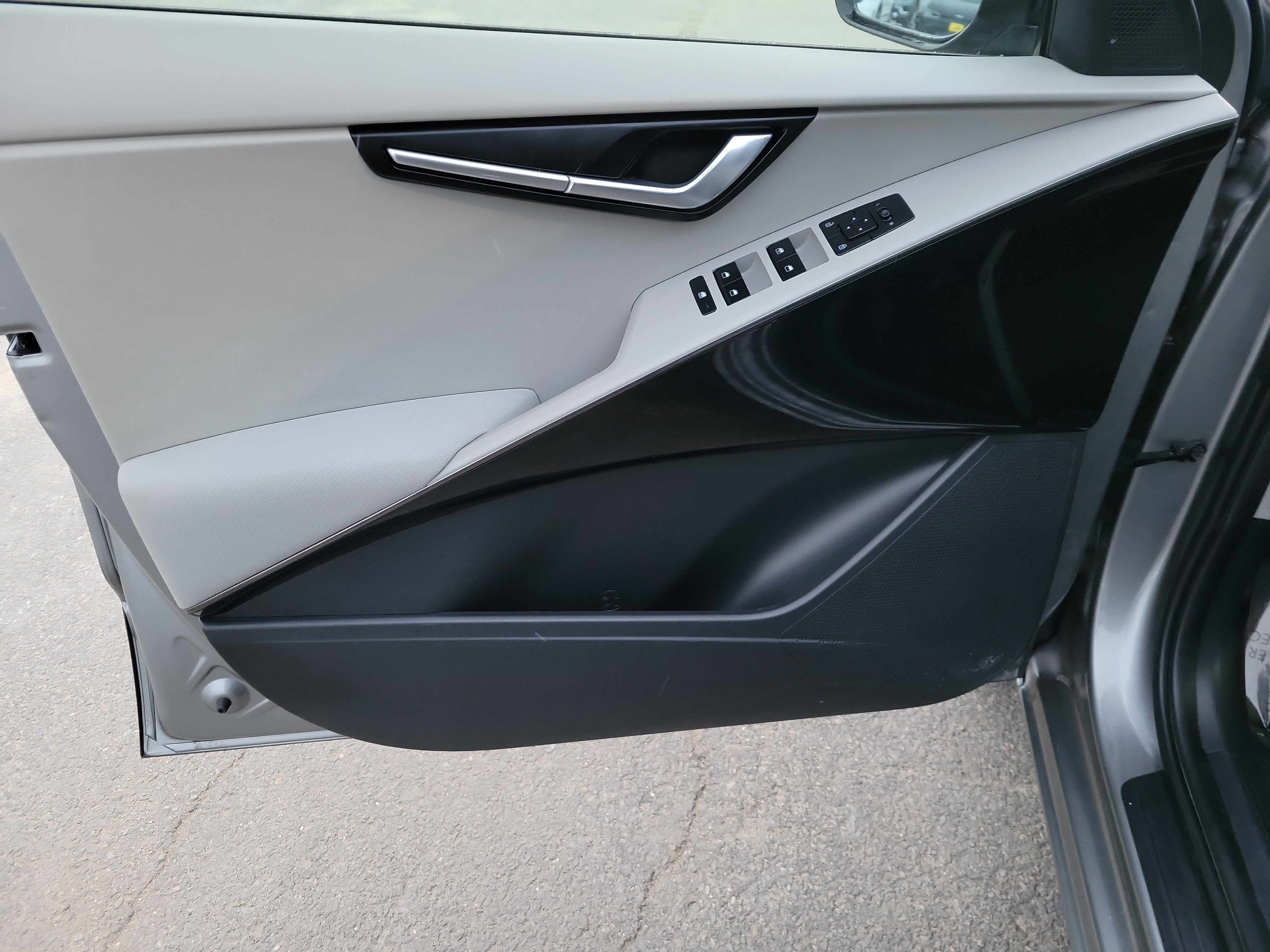 2023 Kia Niro EV Wind