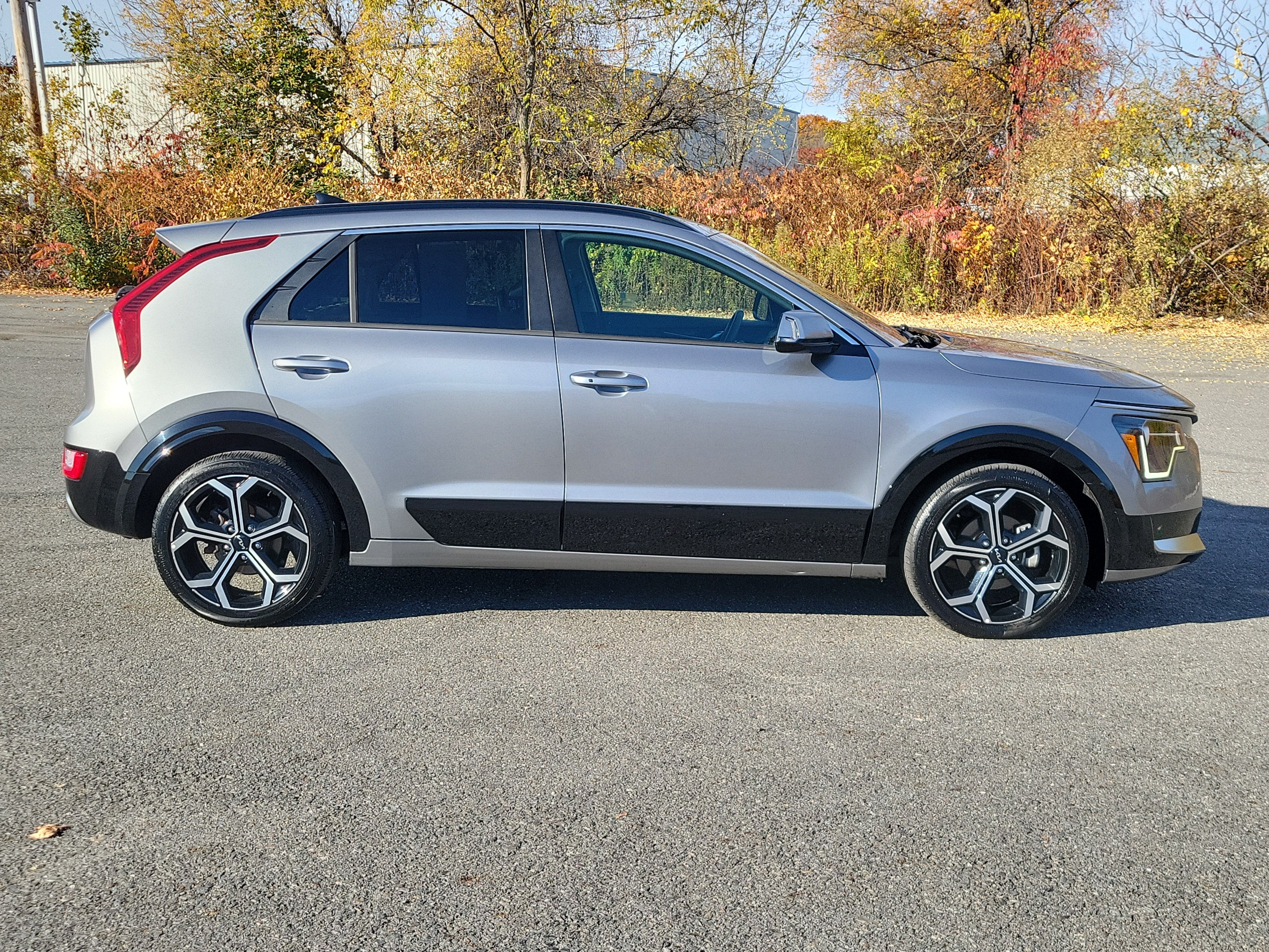 2023 Kia Niro EX Touring