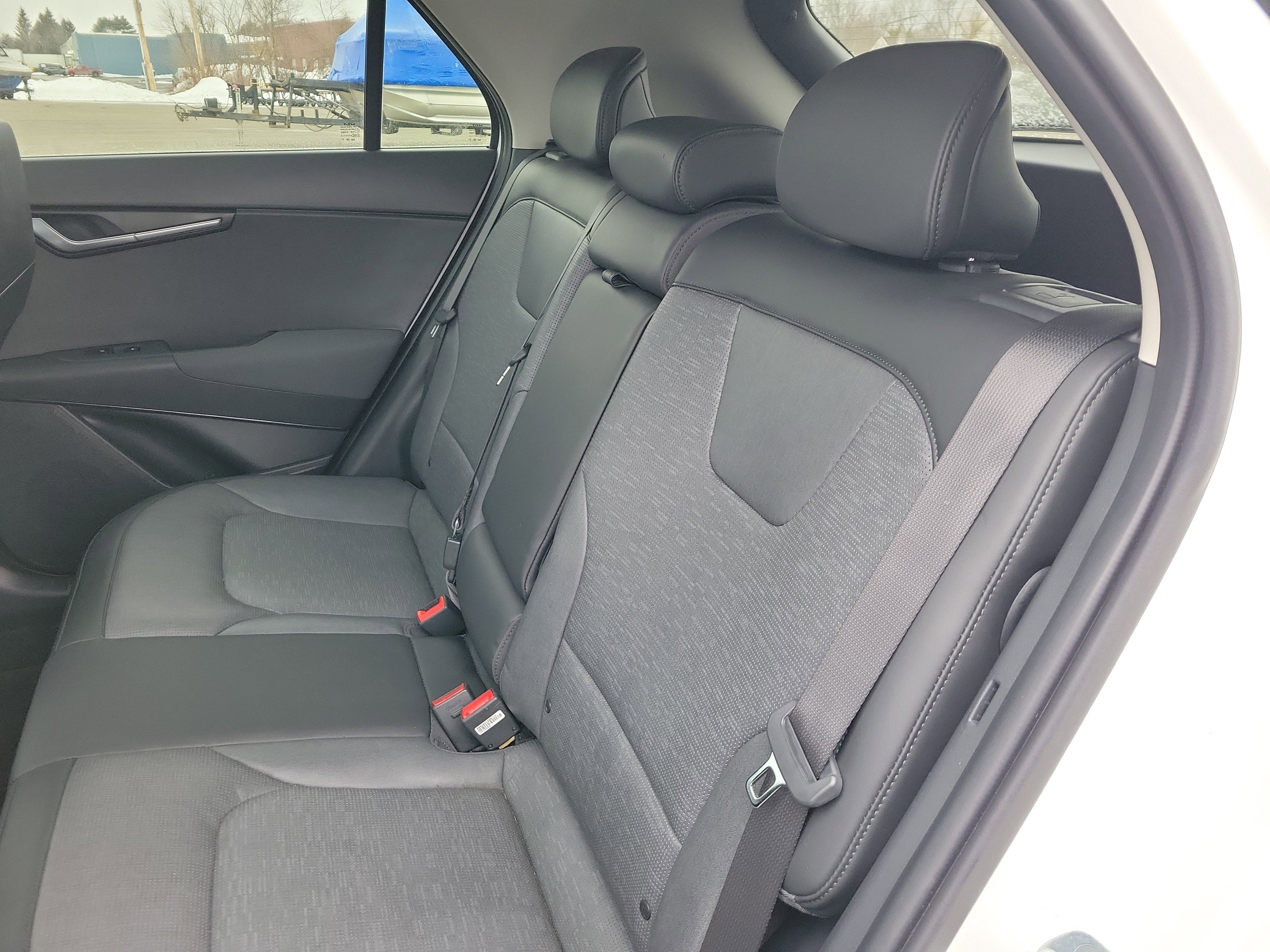 2023 Kia Niro Plug-In Hybrid SX Touring