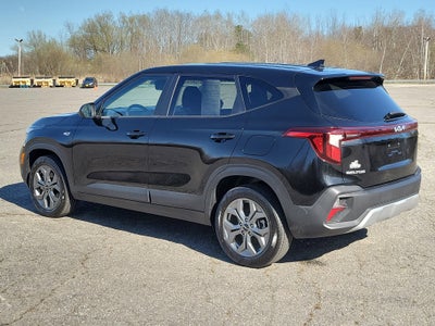 2025 Kia Seltos LX