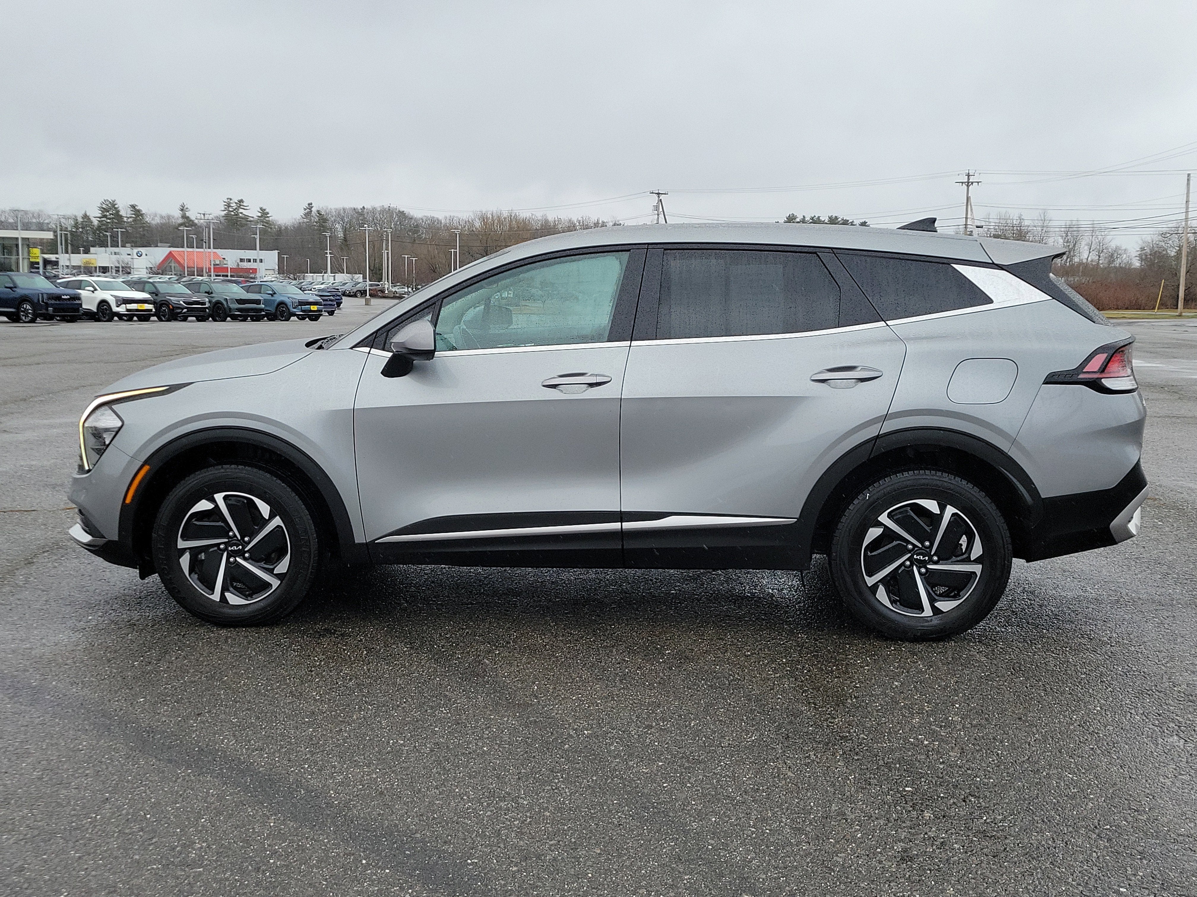 2023 Kia Sportage Hybrid LX