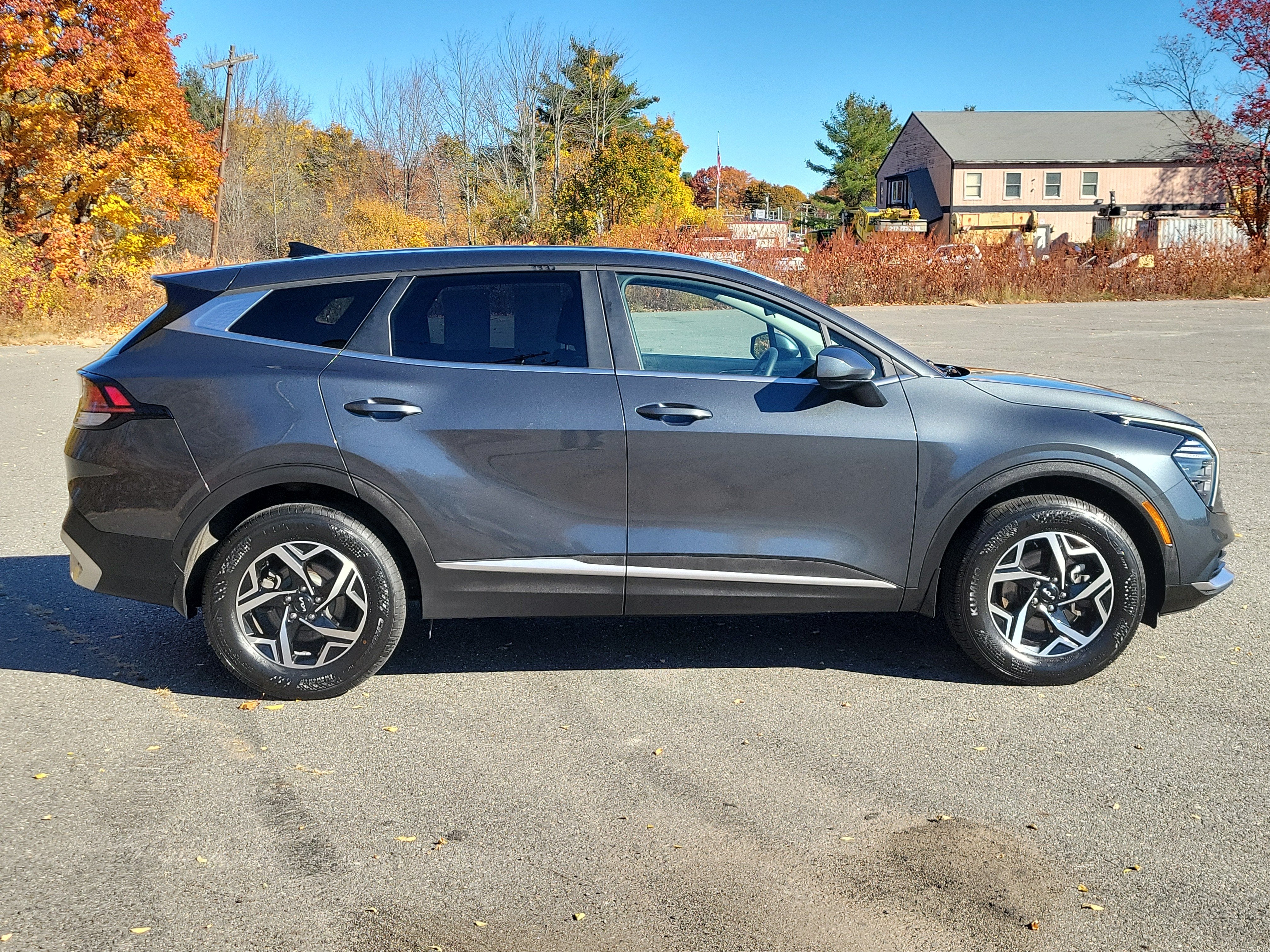 2024 Kia Sportage LX